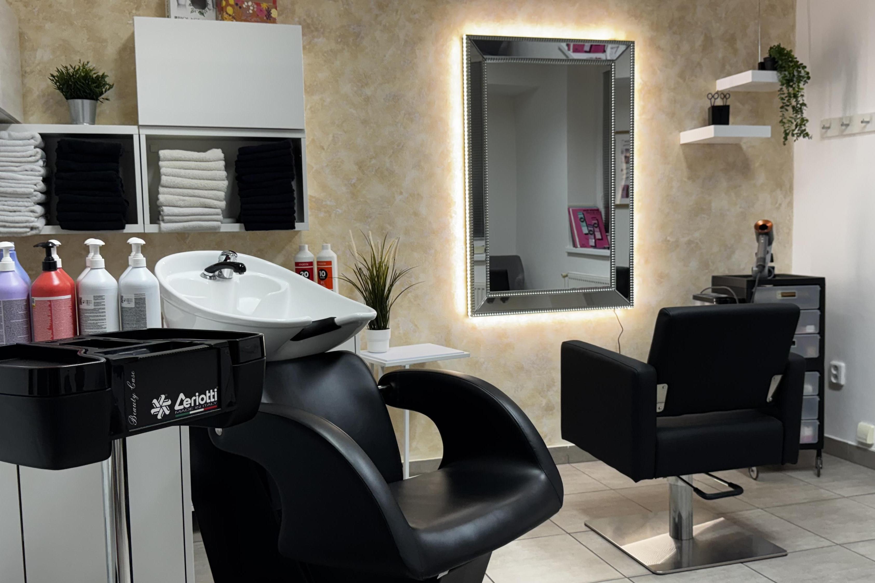 Kadeřnické studio Lucie Valentová