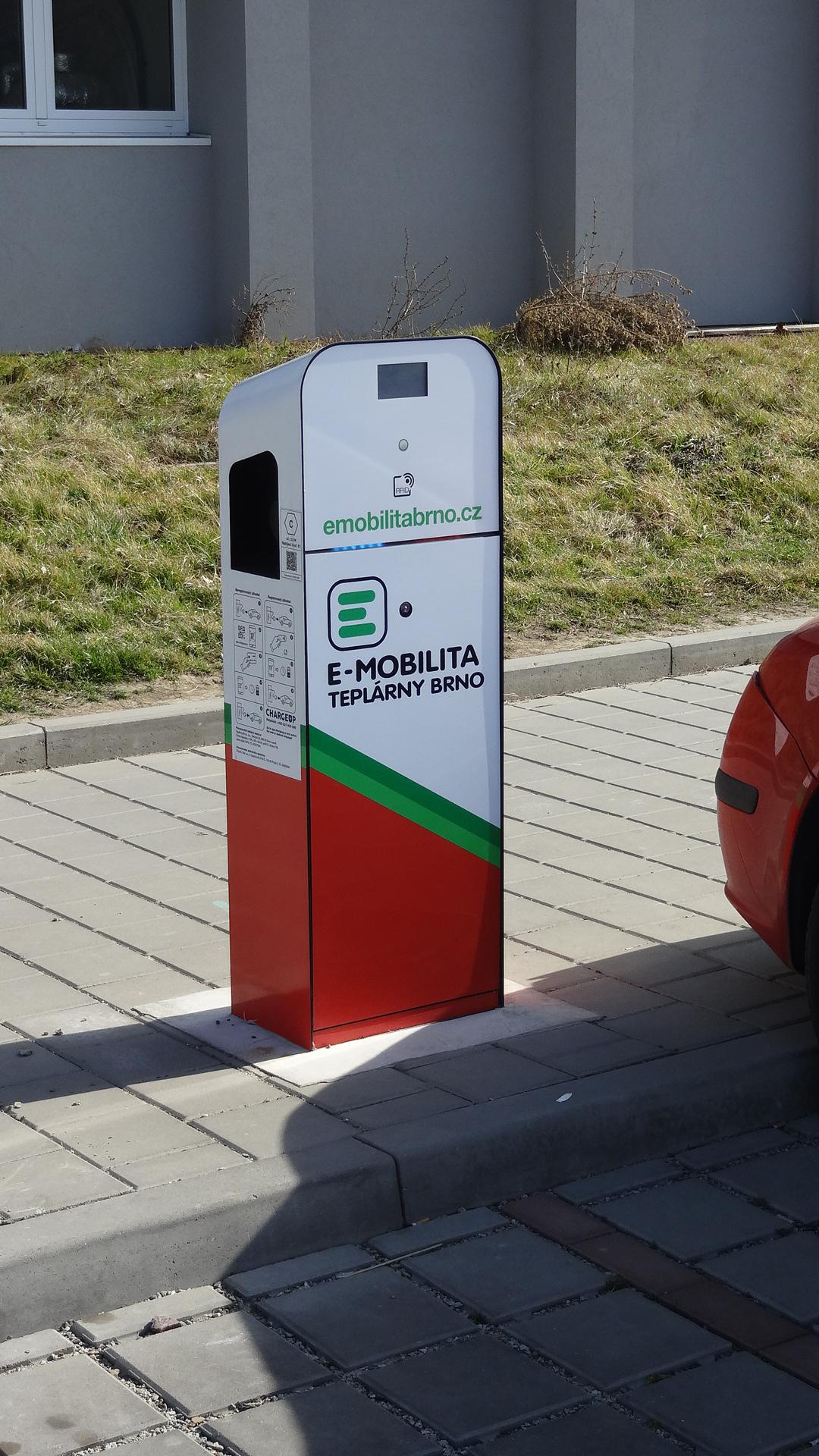 Teplárny Brno - nabíjecí stanice foto 2