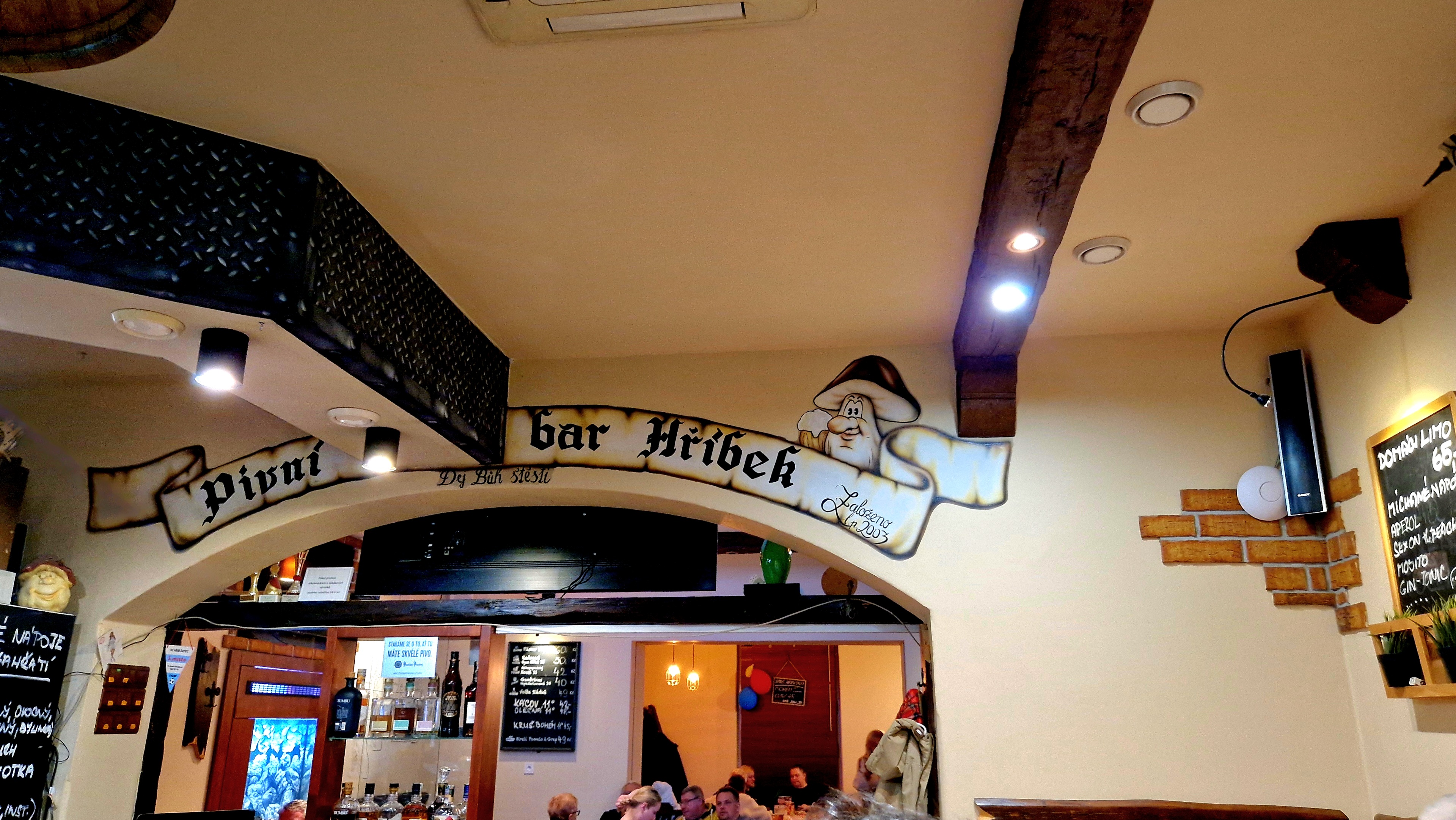 Pivní Bar Hříbek foto 3
