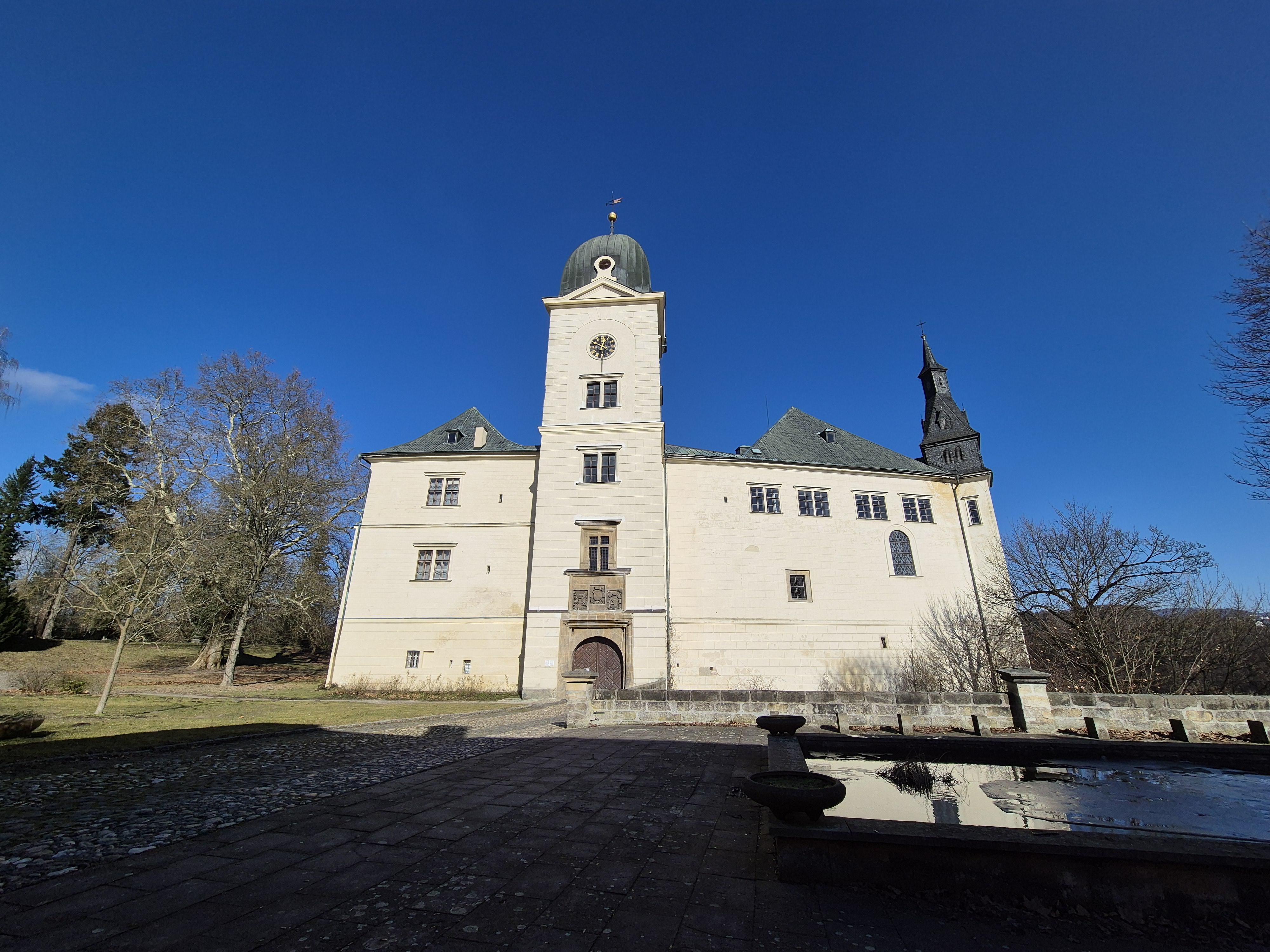 Státní zámek Hrubý Rohozec