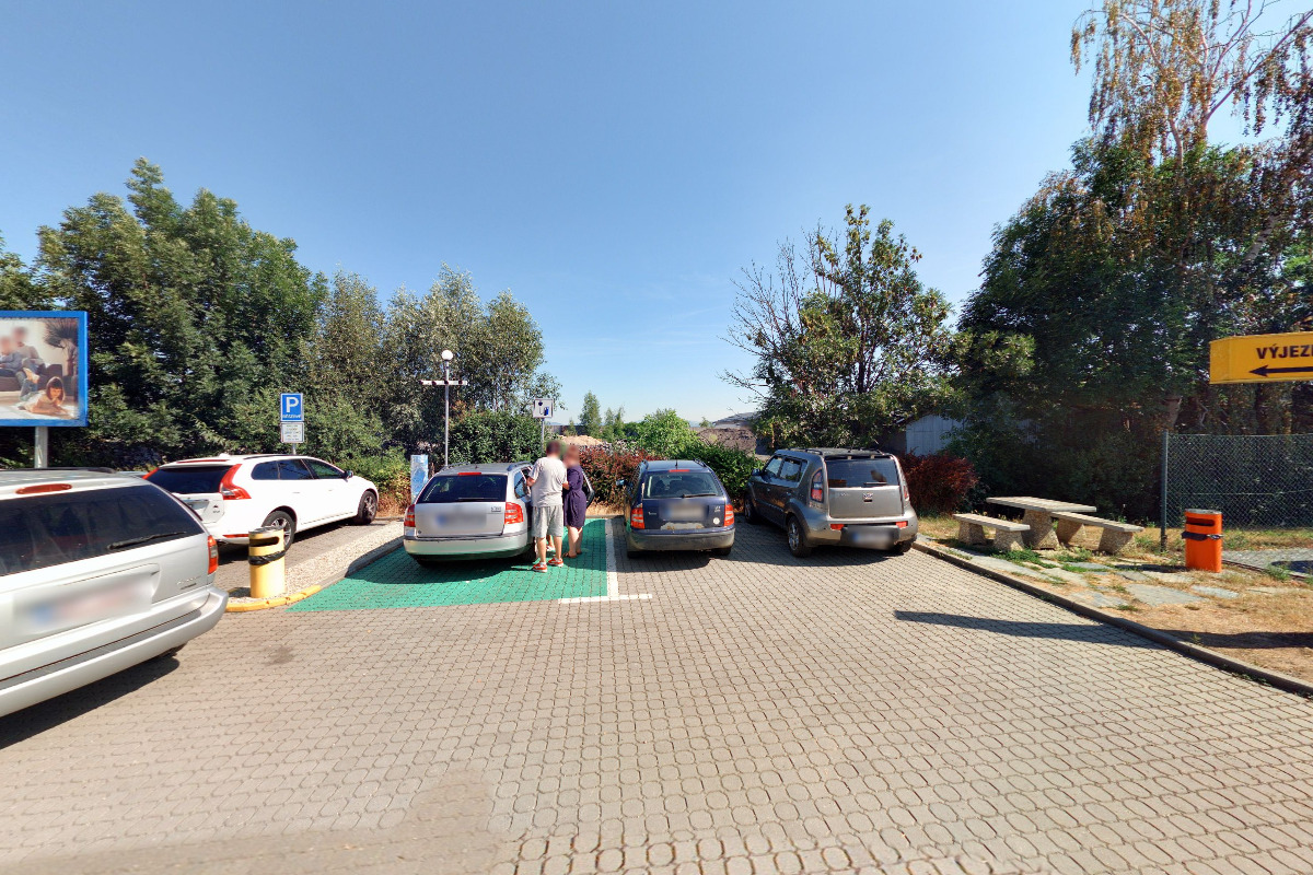 VENA - TRADE - dobíjecí stanice