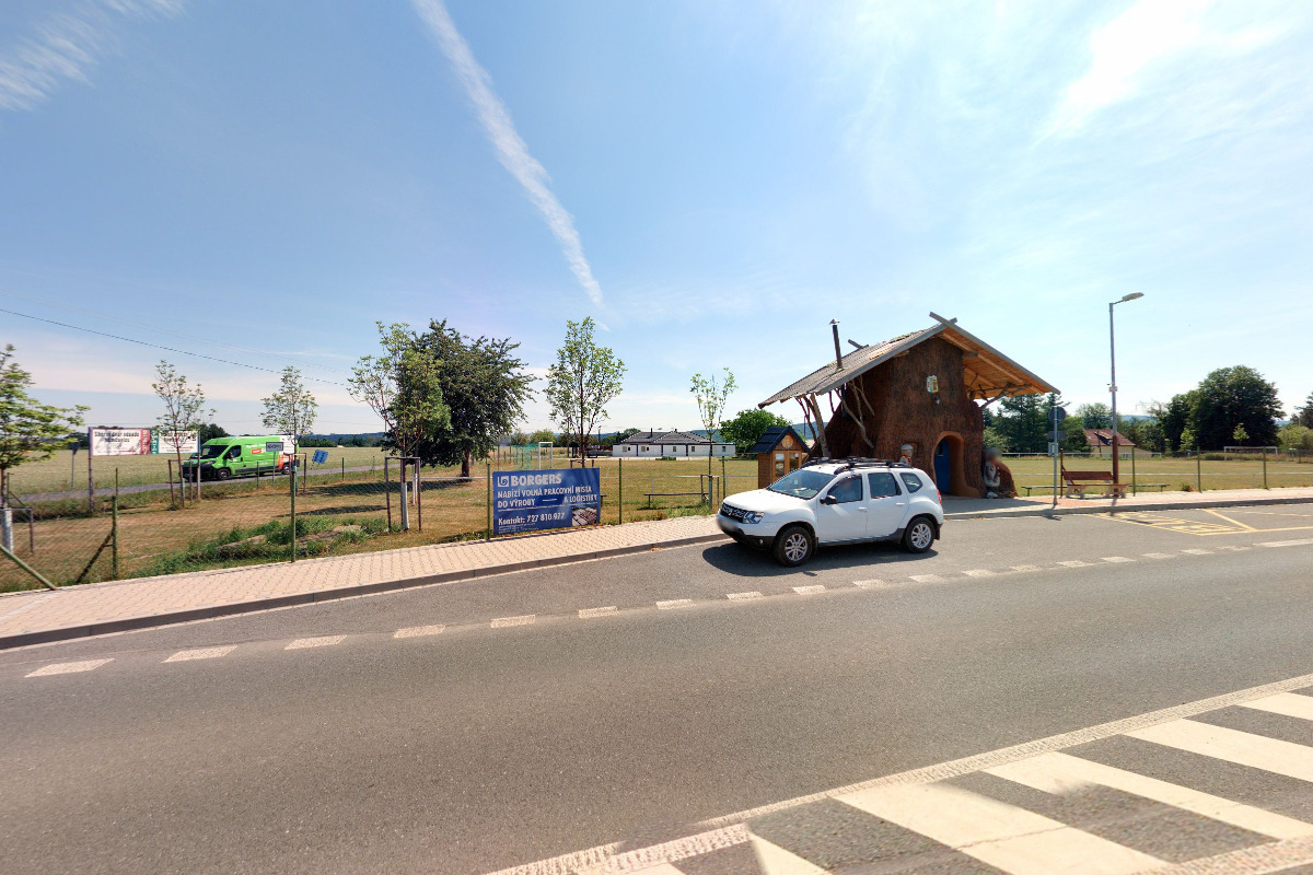 Samoobslužná budka u Pařezové chaloupky