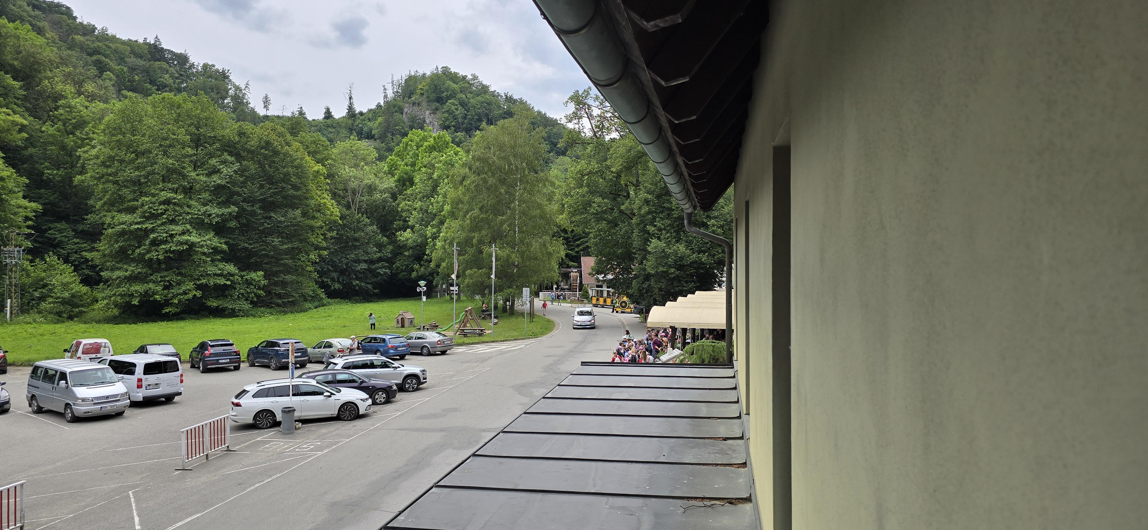 Parkoviště Skalní mlýn foto 3