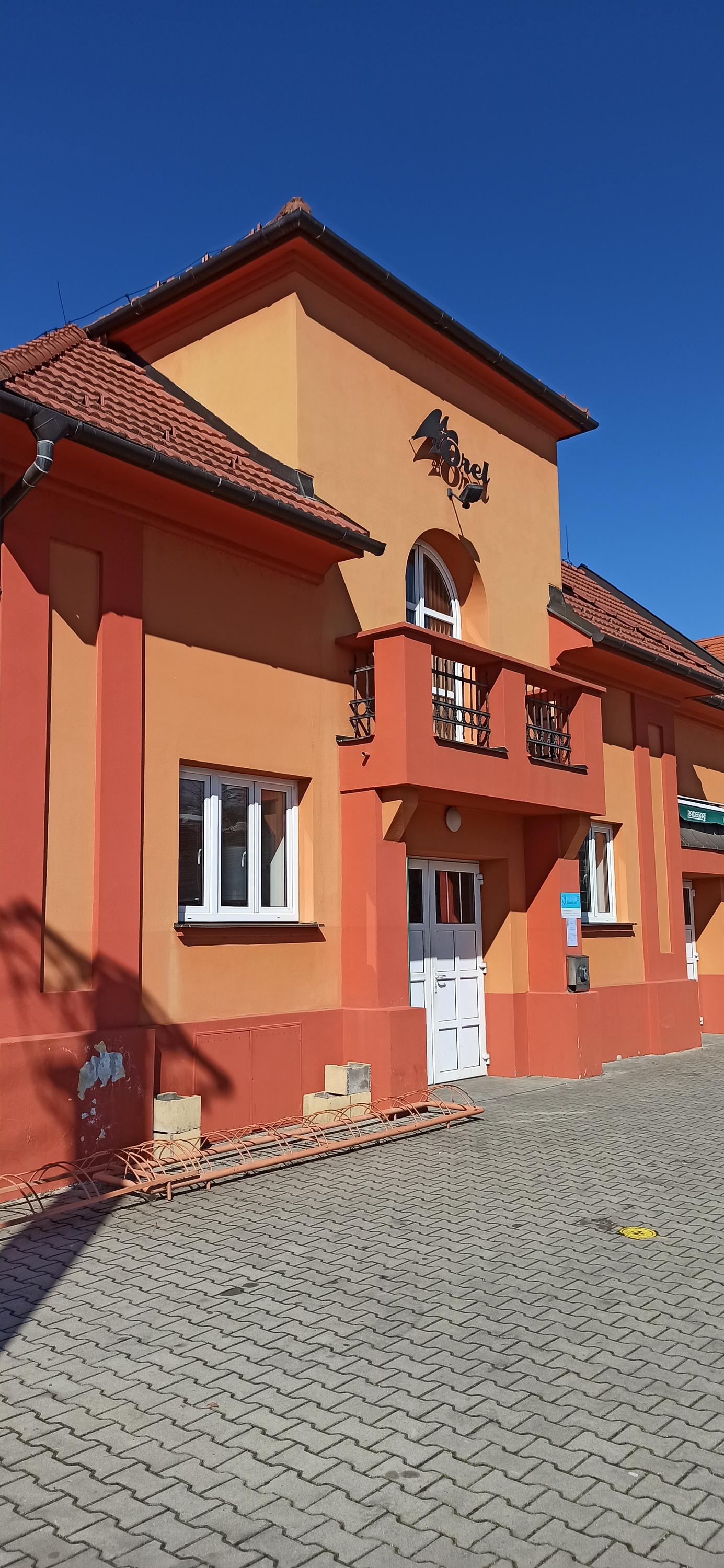 Orel jednota Ostrožská Nová Ves foto 4