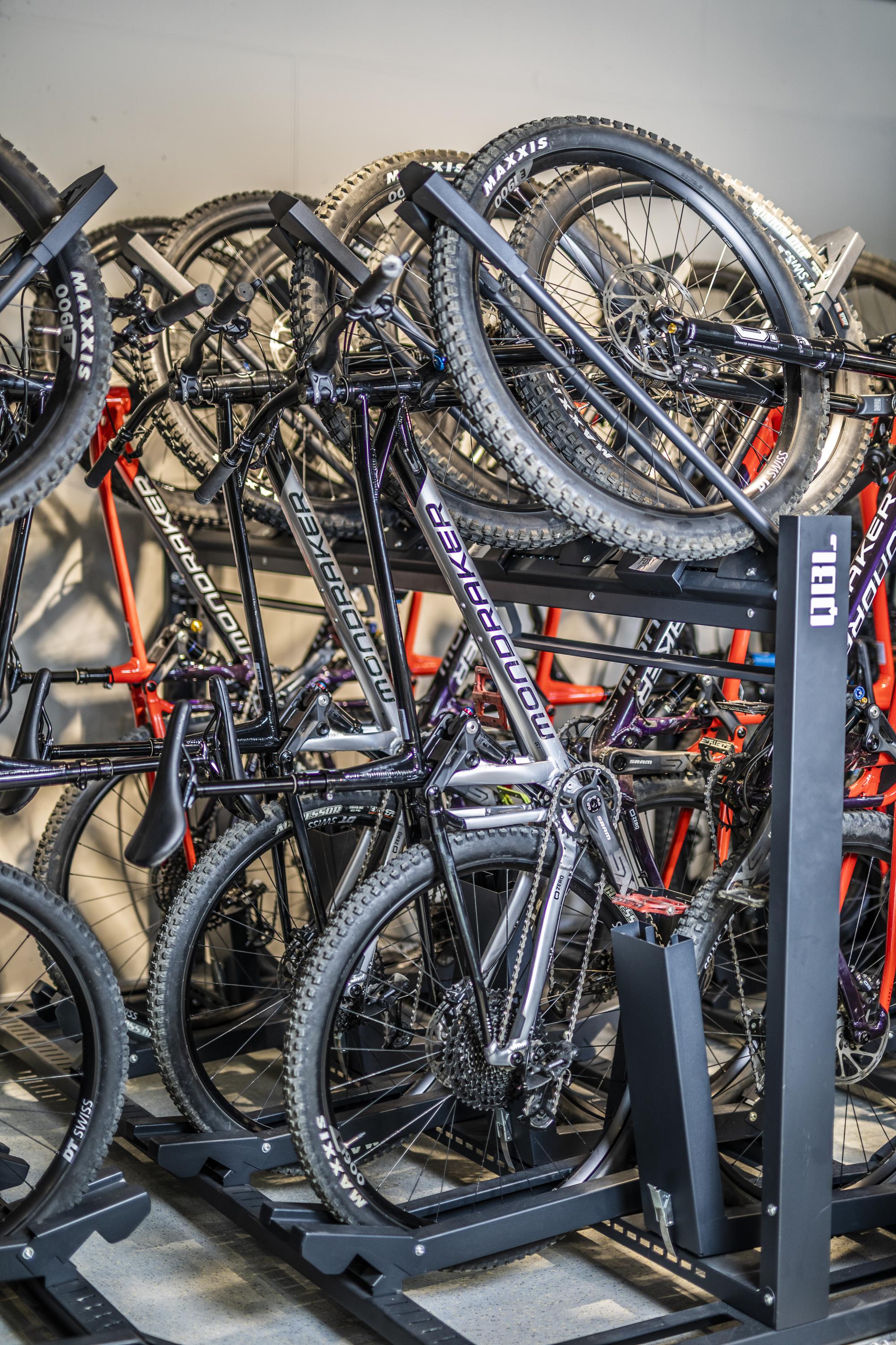 Půjčovna kol a lyží foto 5