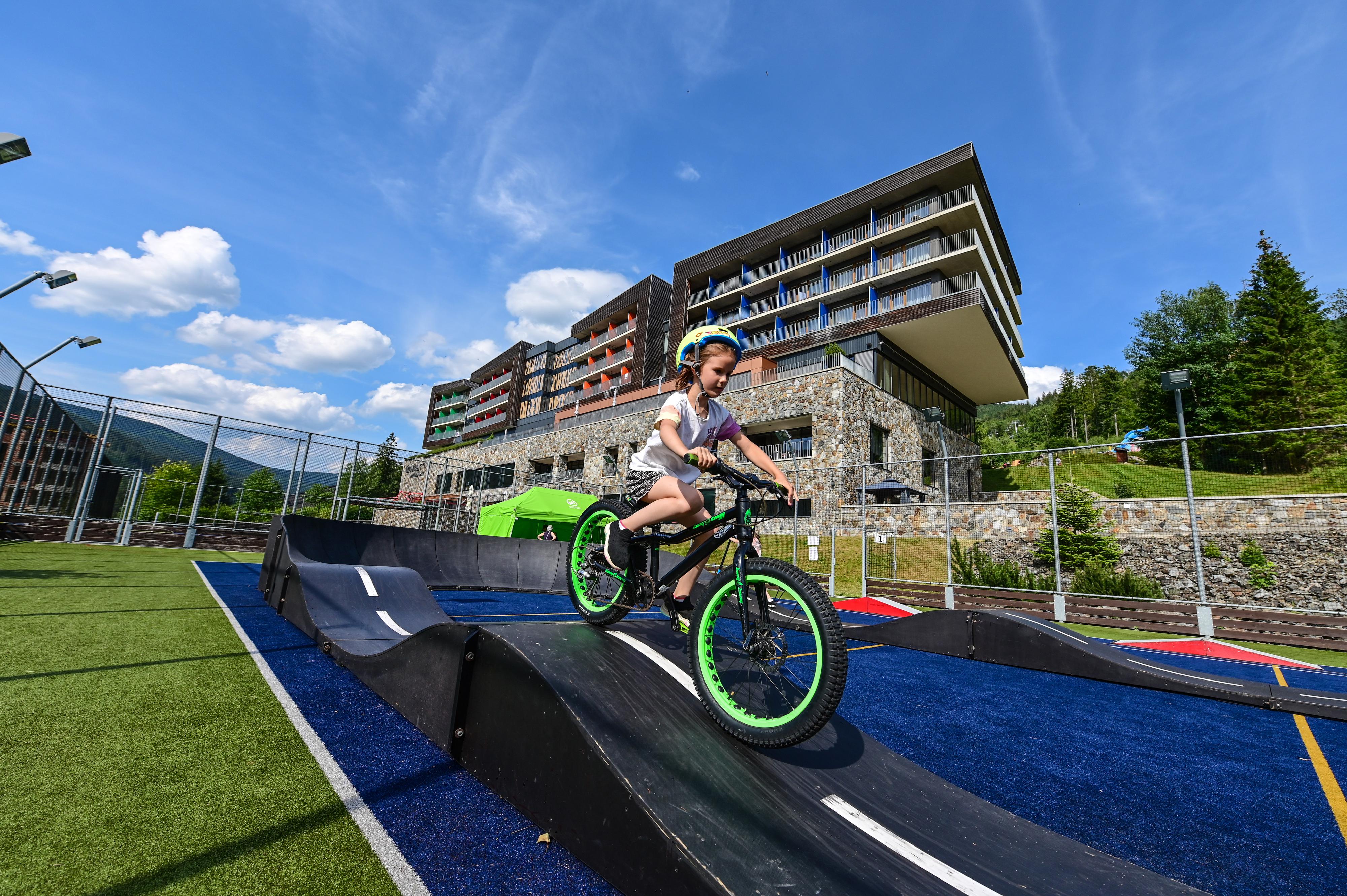 Animace a hlídaní dětí Wellness hotel Vista foto 6