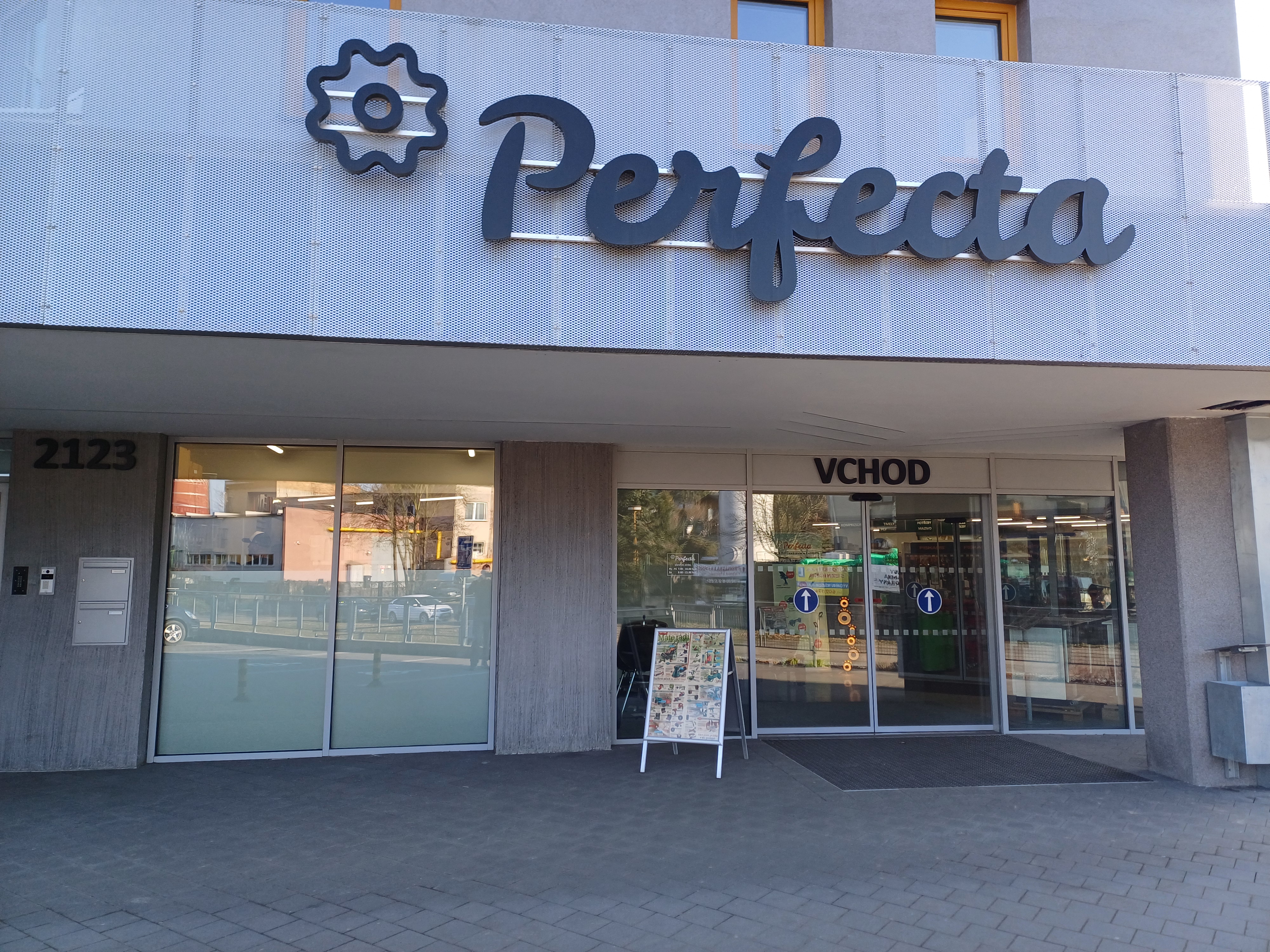 Perfecta Vše pro dům a zahradu foto 2