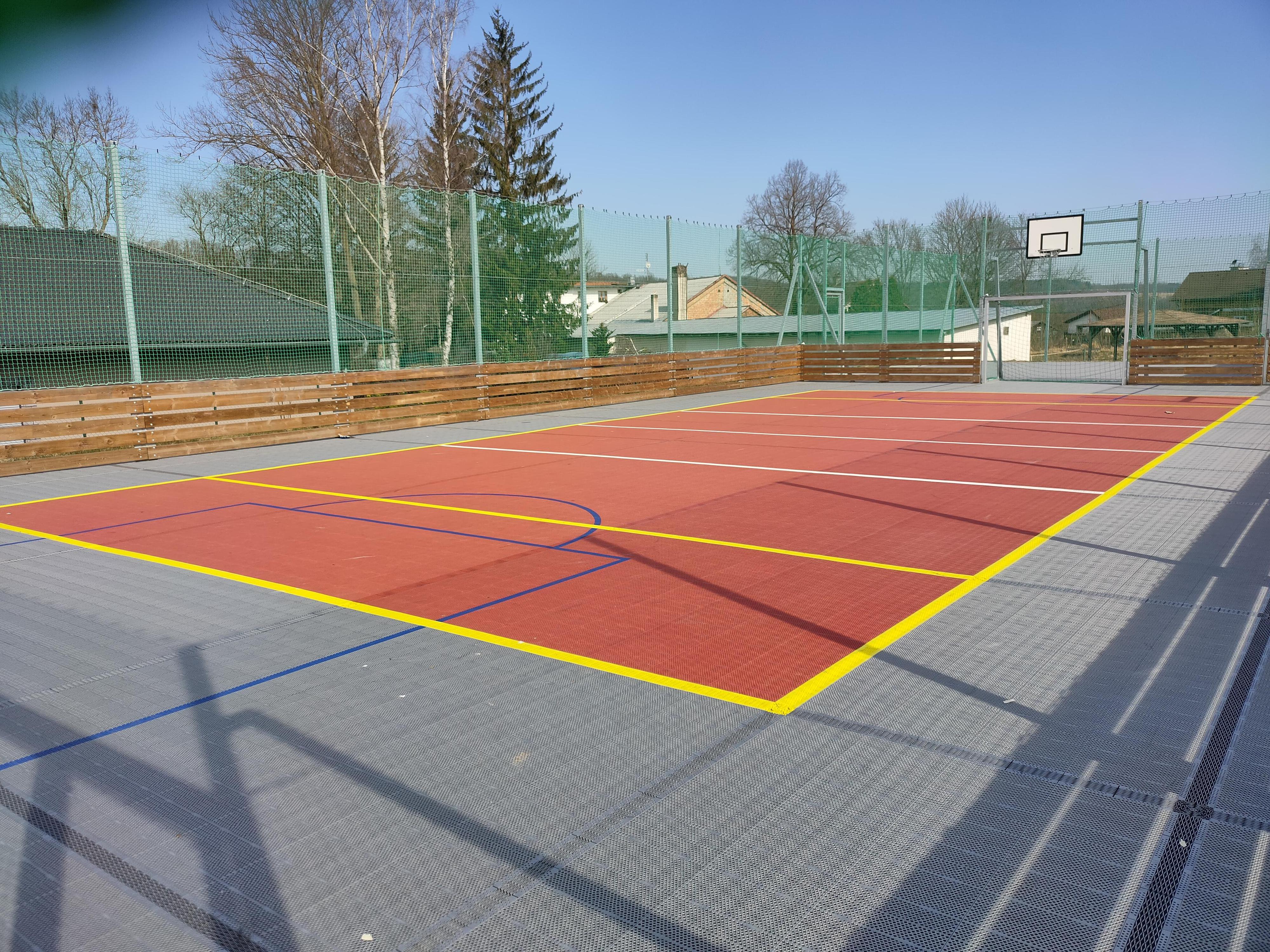 Multifunkční hřiště Šabina