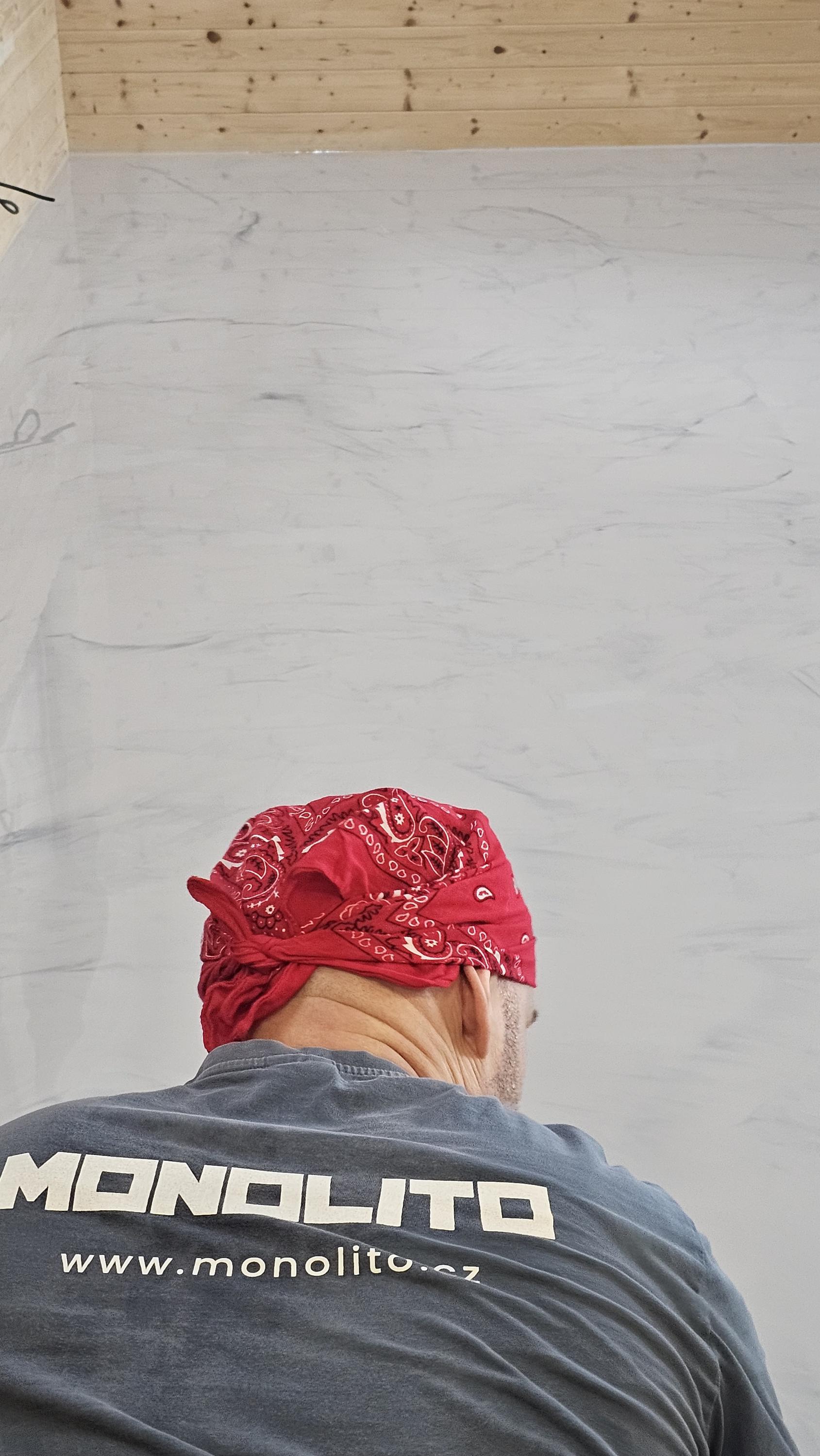 MONOLITO - podlahy a stěrky foto 3