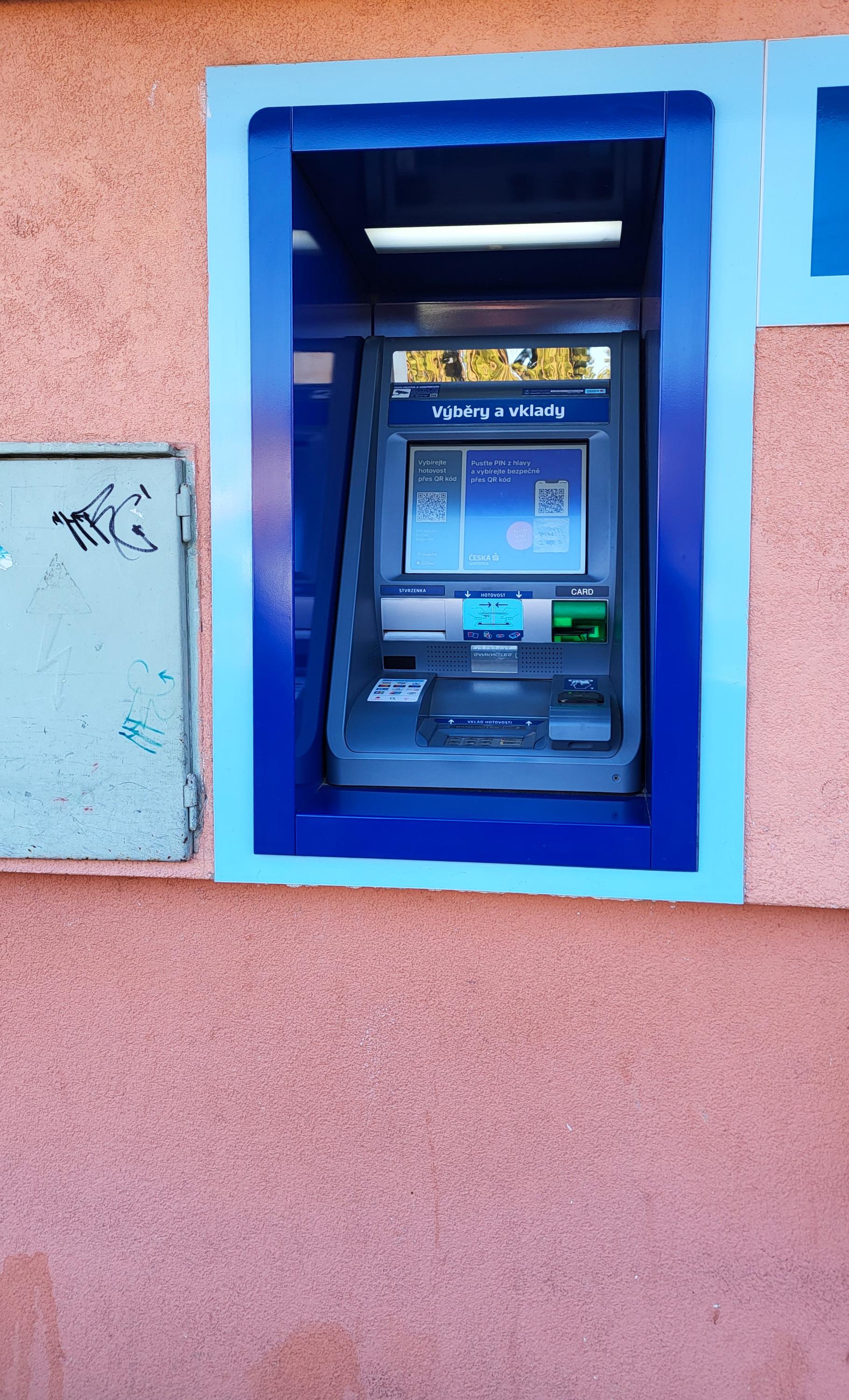 Bankomat České spořitelny foto 5