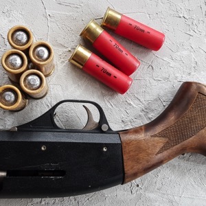 Bazary zbraní a střeliva