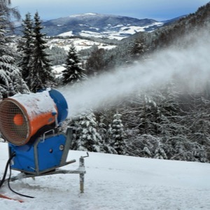 Prodej zasněžovacích systémů a sněžných děl