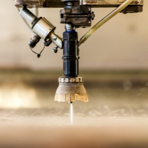 Řezání vodním paprskem