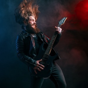 On-line prodej metalového oblečení