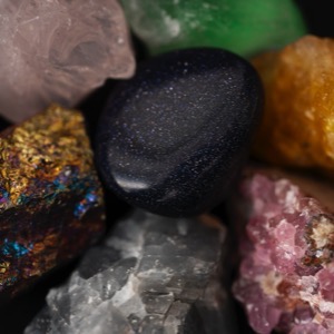 Prodej polodrahokamů