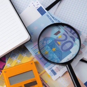 Online brokers of financial credit and loans