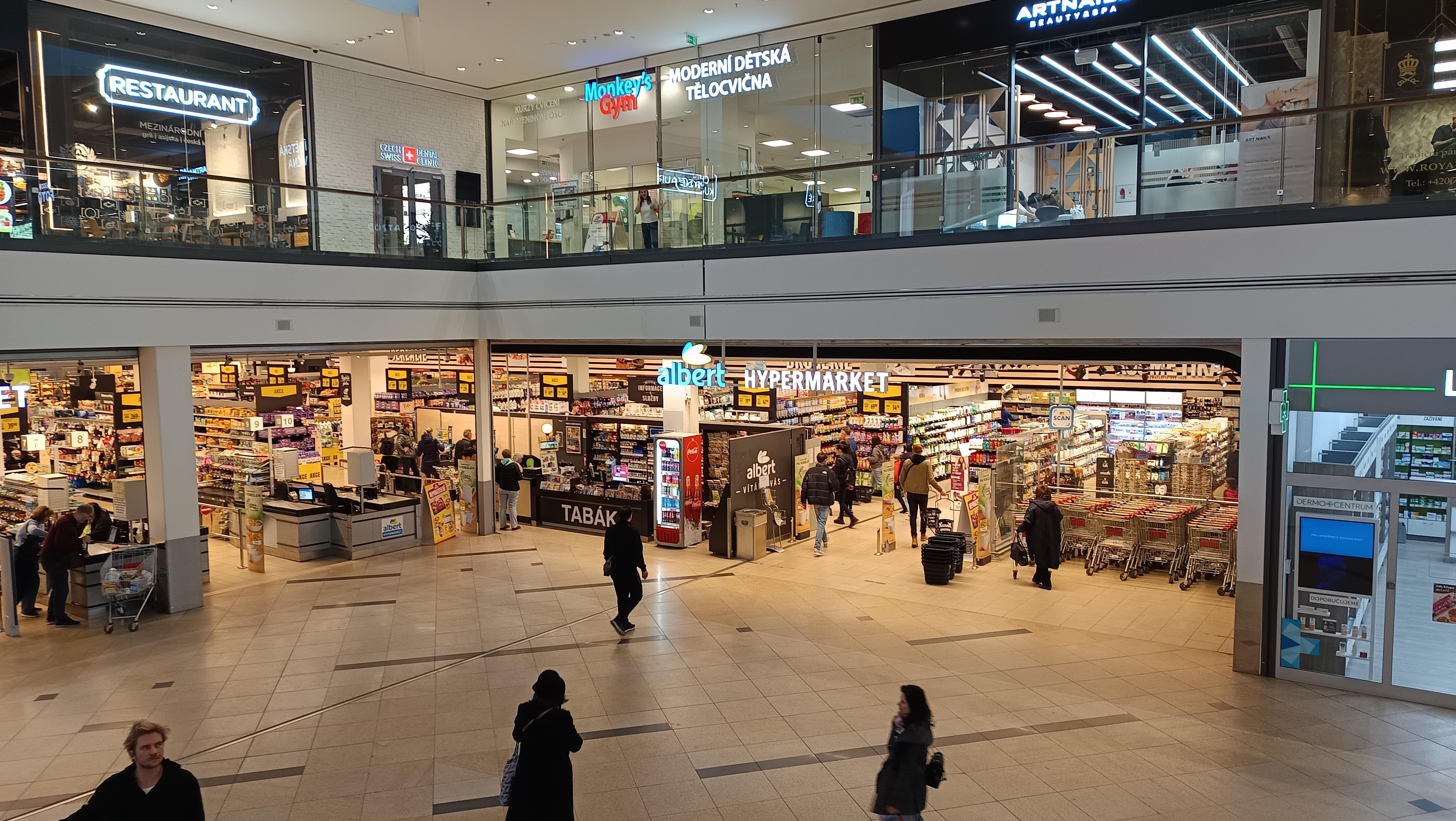 Albert Hypermarket foto 4