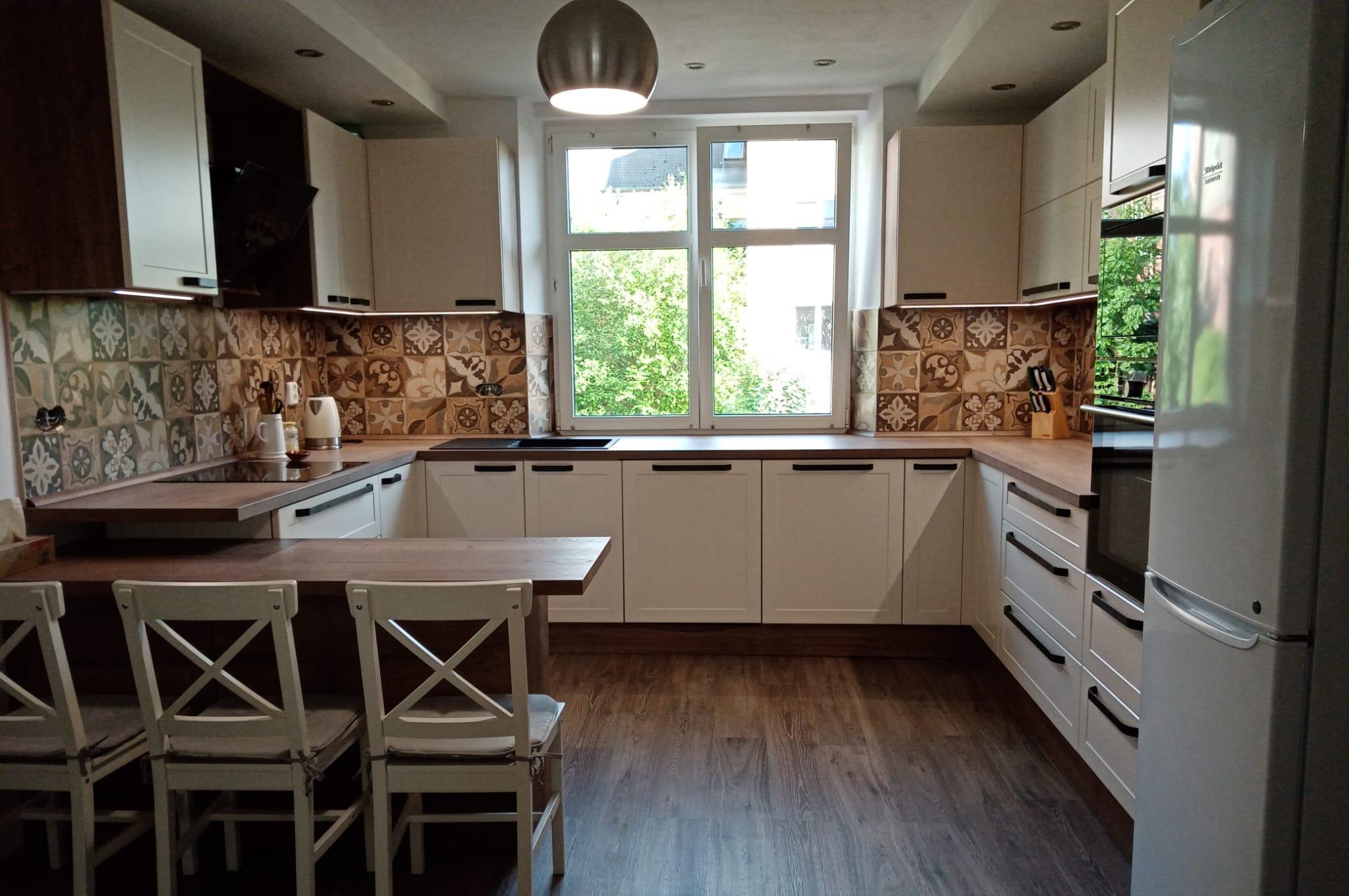 Jan Schejbal - Zakázkové truhlářství