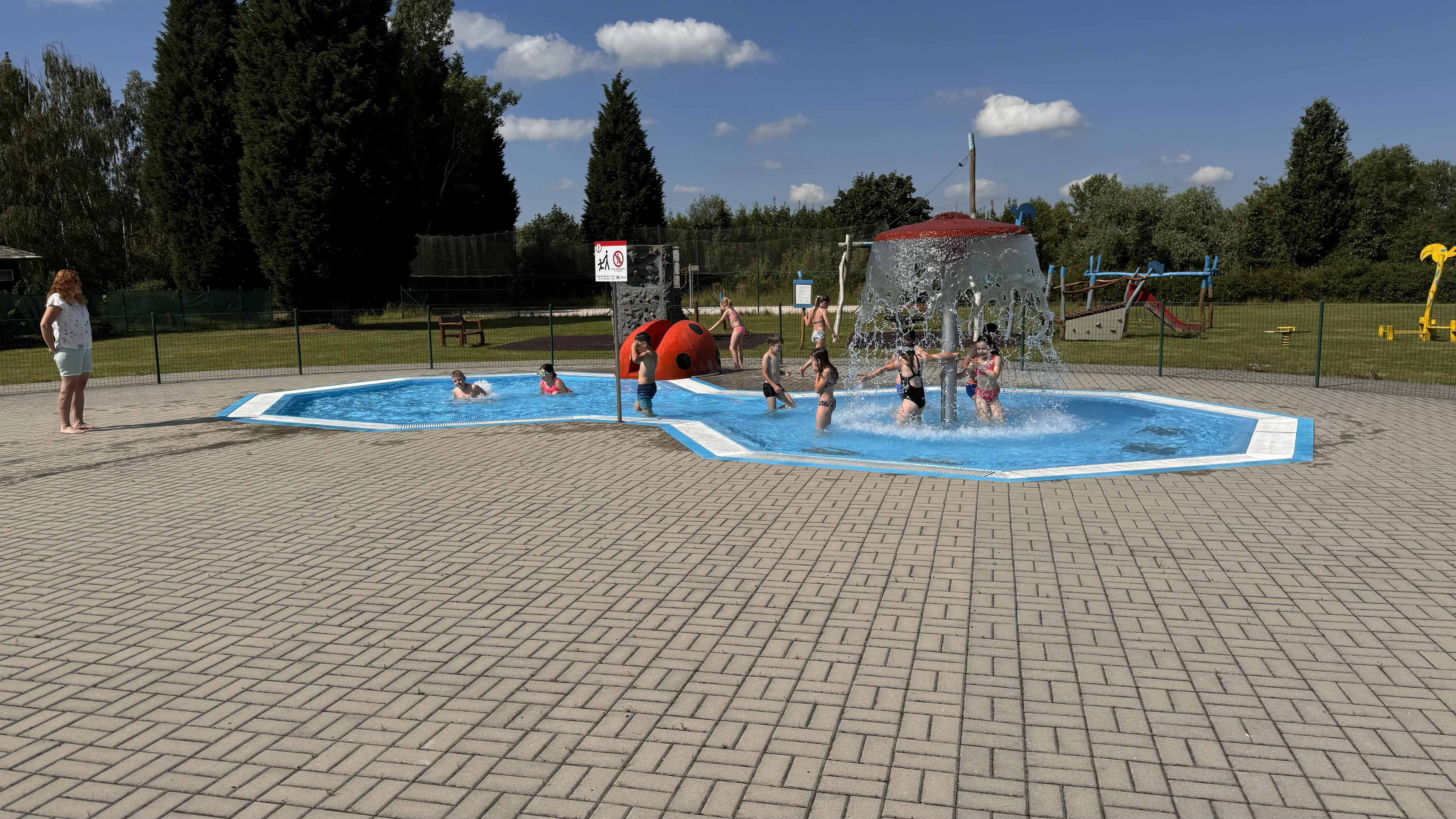 Městské koupaliště Štětí foto 2