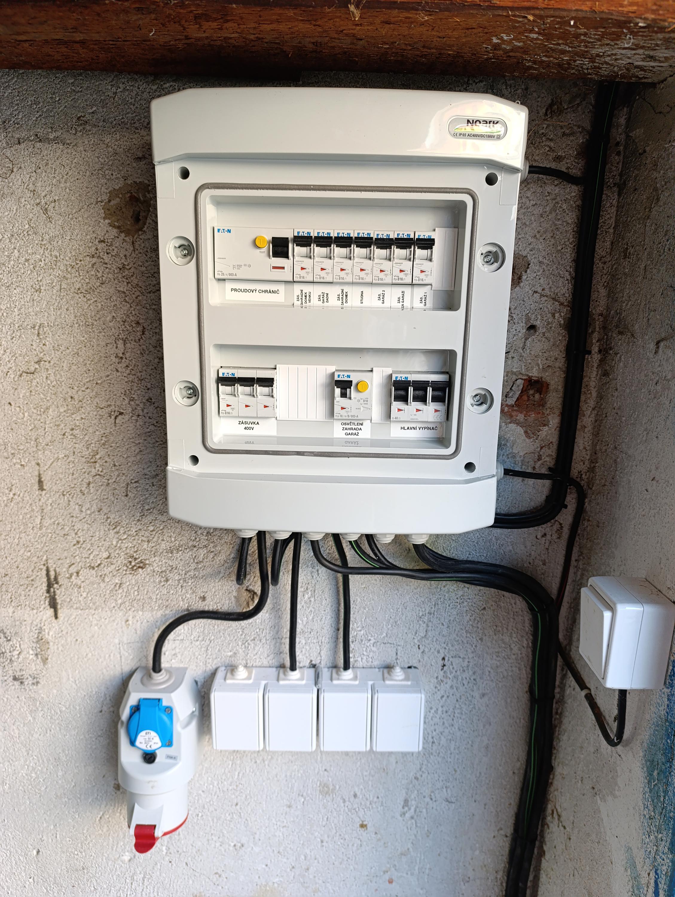 Elektroinstalace a služby - Tomáš Farbula foto 2