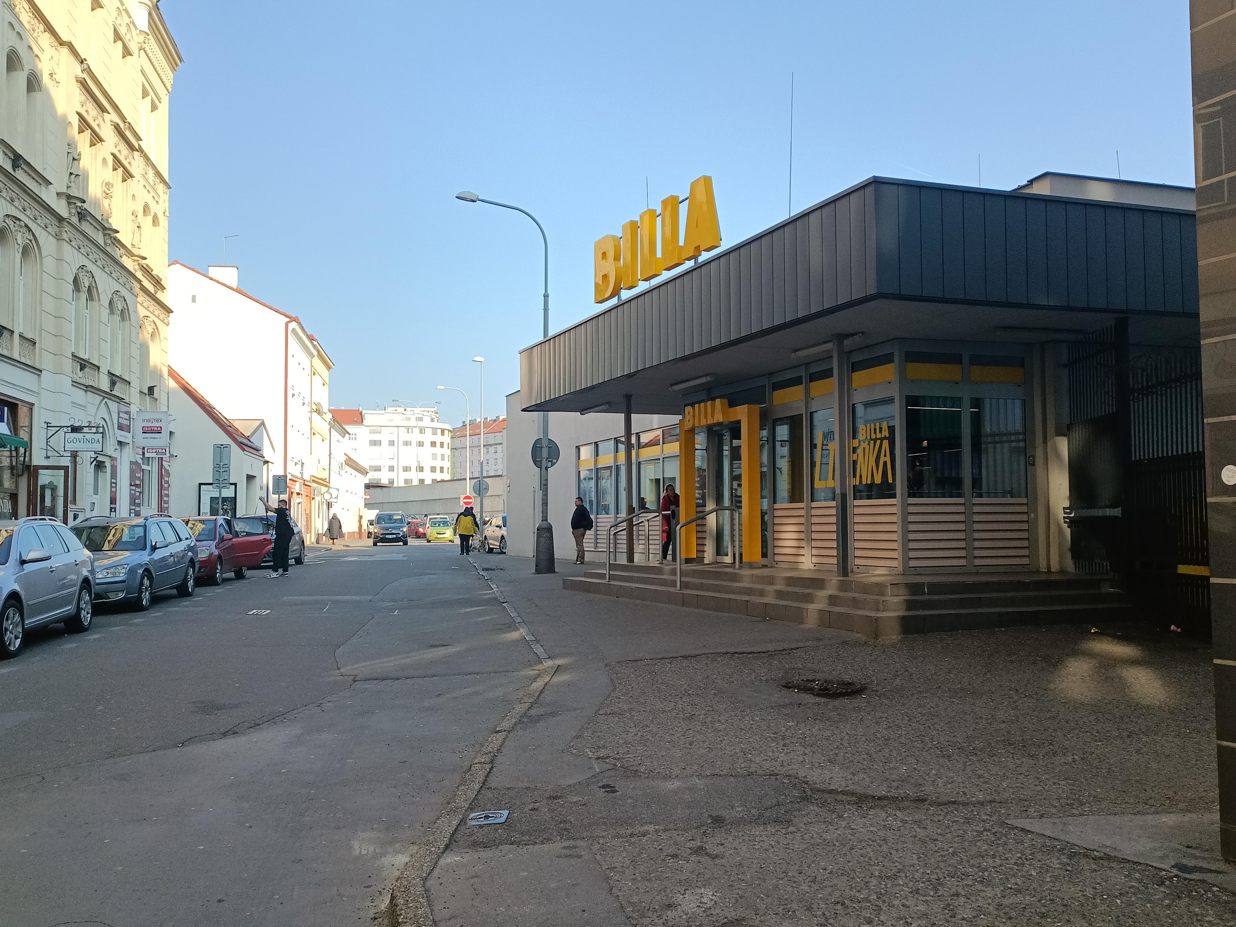 BILLA foto 2