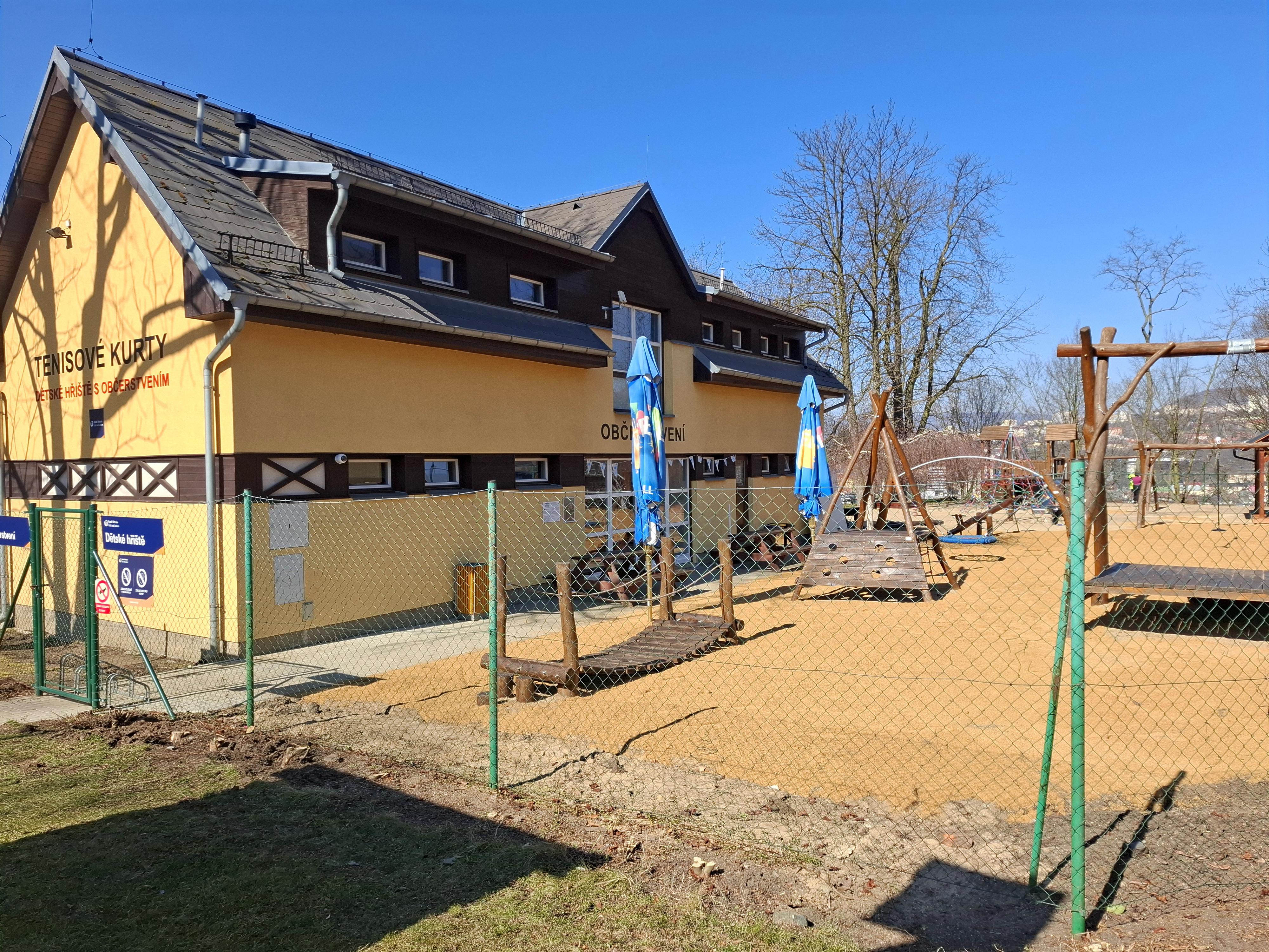 Areál Větruše - občerstvení foto 2