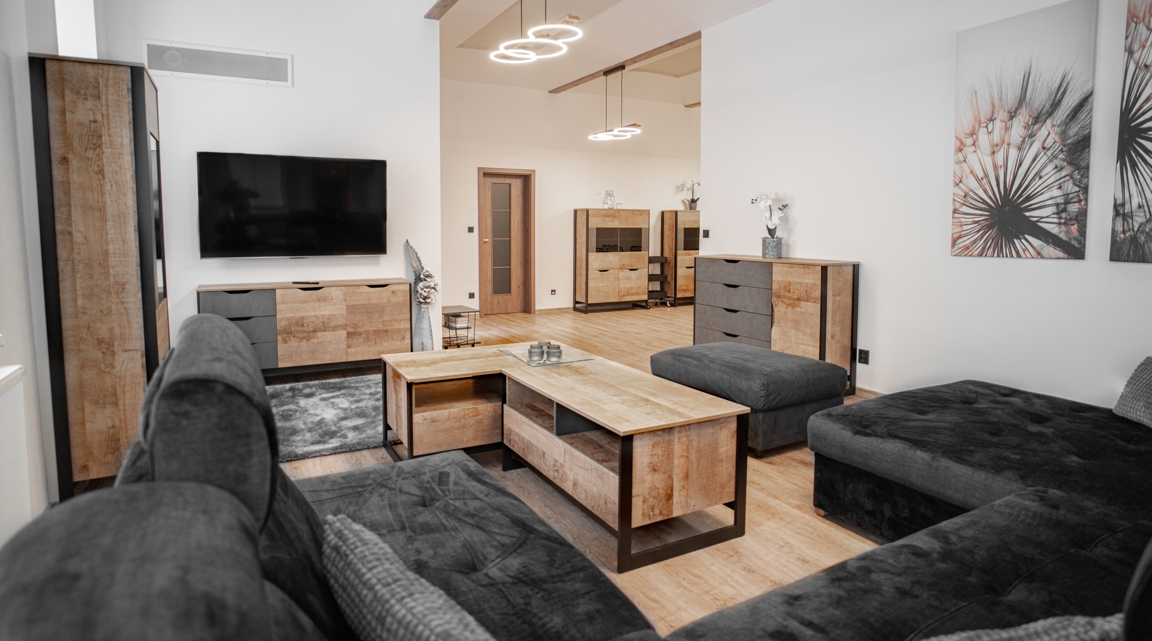 Video produkce - Wolves Photographers foto 2