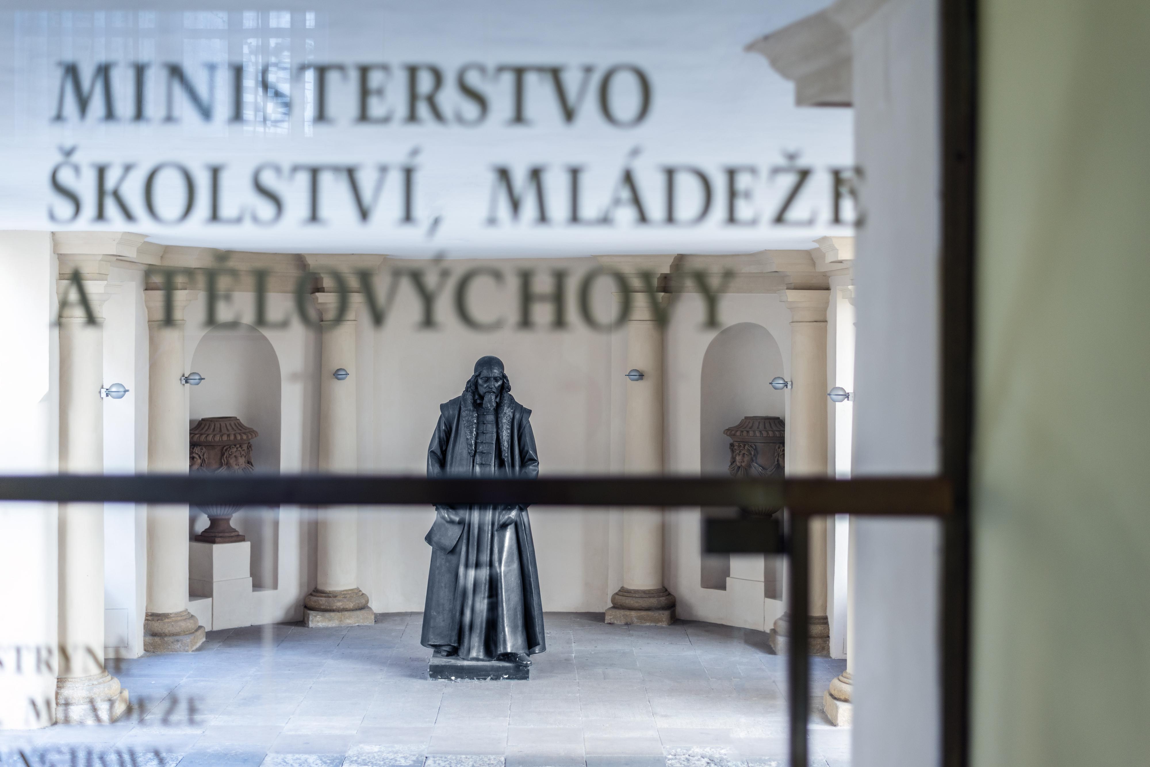 Ministerstvo školství foto 2