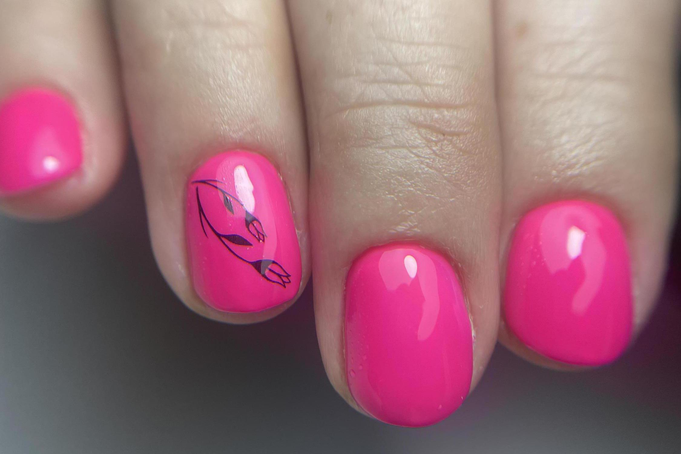 Modeláž nehtů Karolína Zděnková