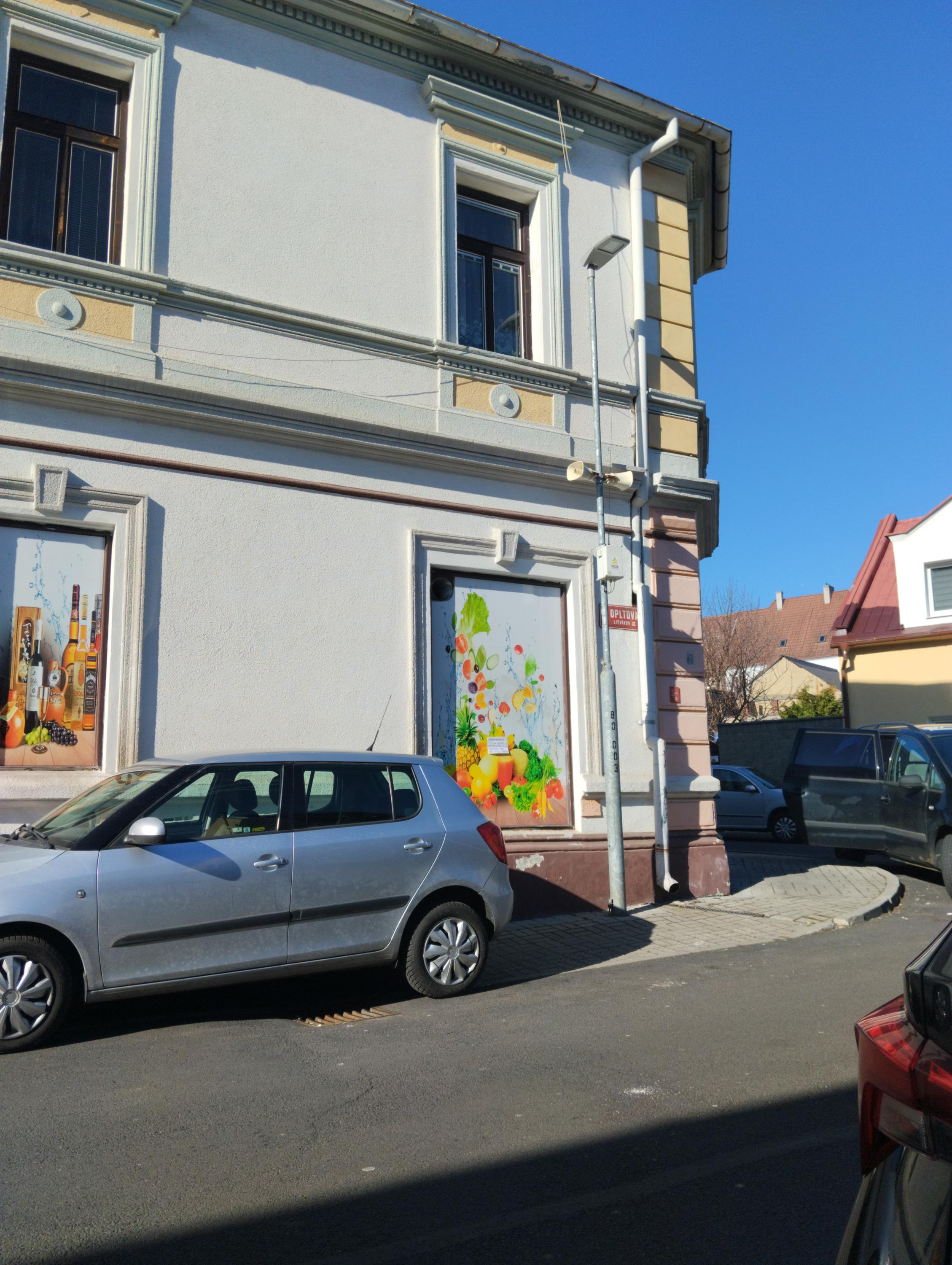 Mini market U orlíka foto 2