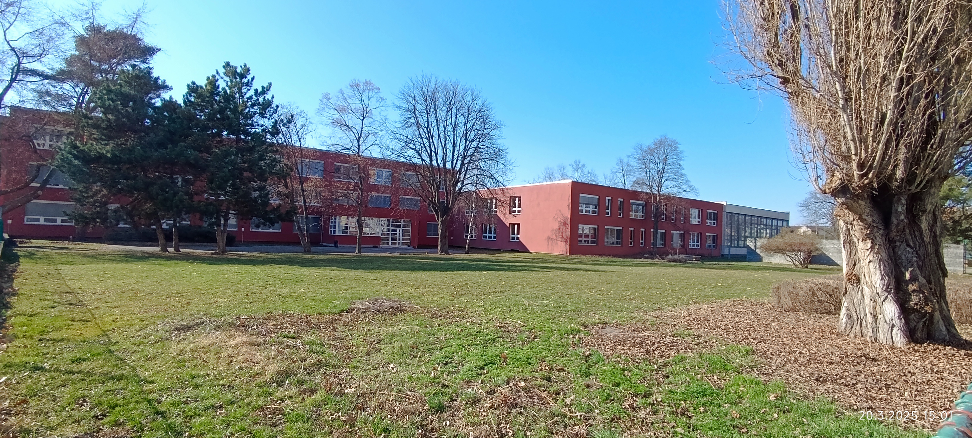 Fakultní ZŠ a MŠ Olomouc Holečkova foto 2