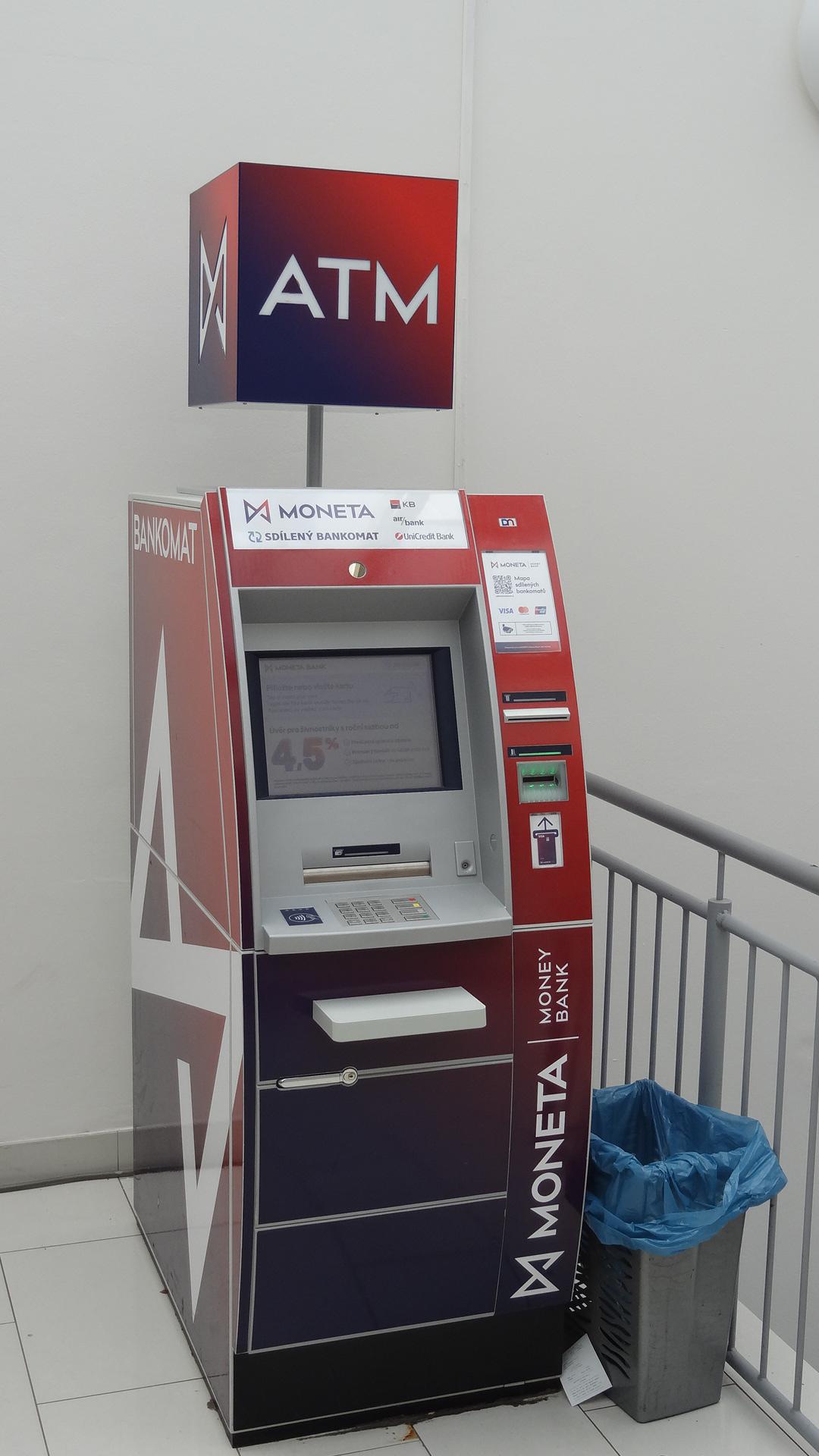 Bankomat MONETA Money Bank foto 1