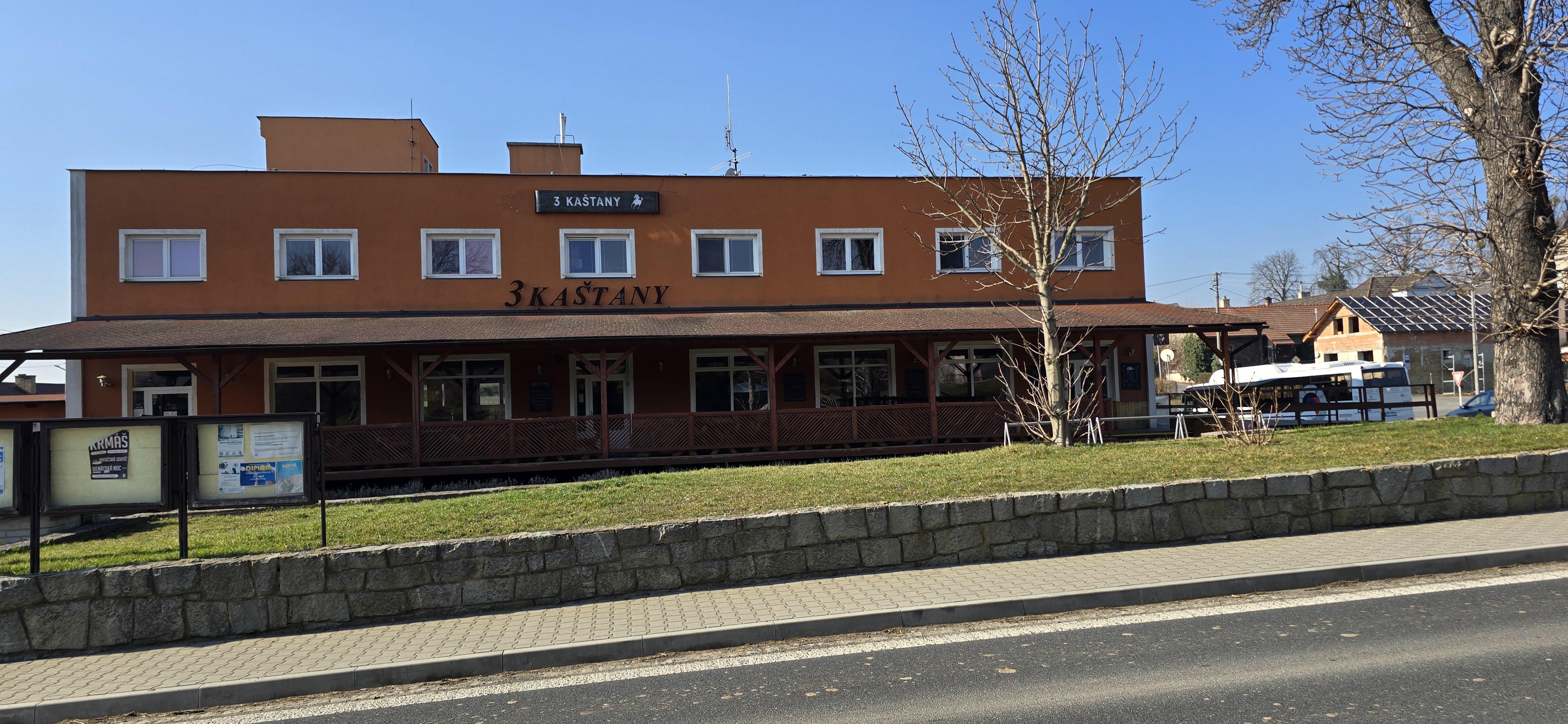 Penzion & Restaurant U Tří kaštanů foto 3