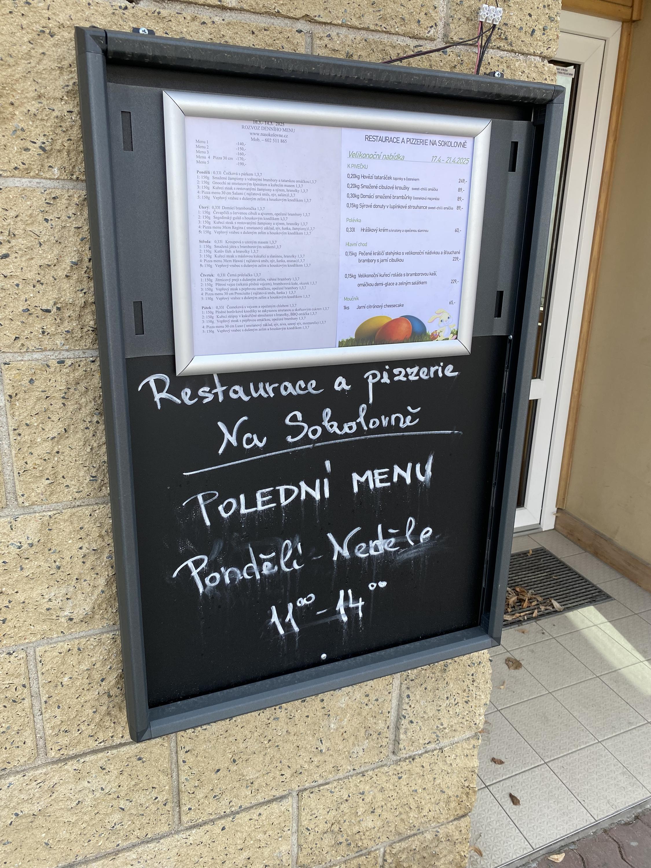 Na Sokolovně, restaurace a pizzerie foto 3