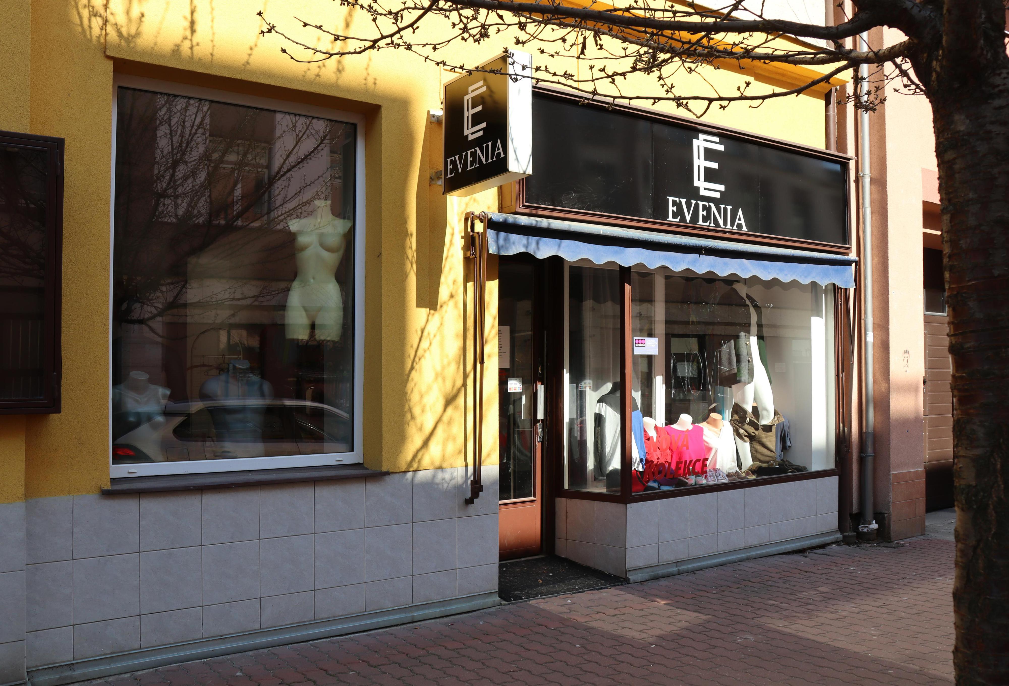 Evenia foto 2