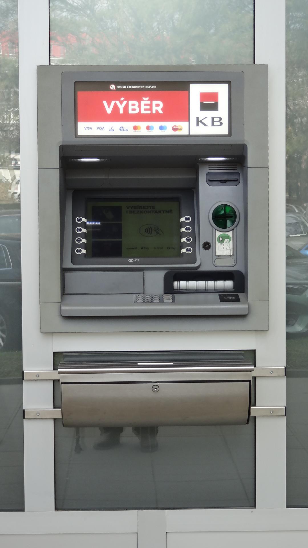 Bankomat Komerční banky foto 4