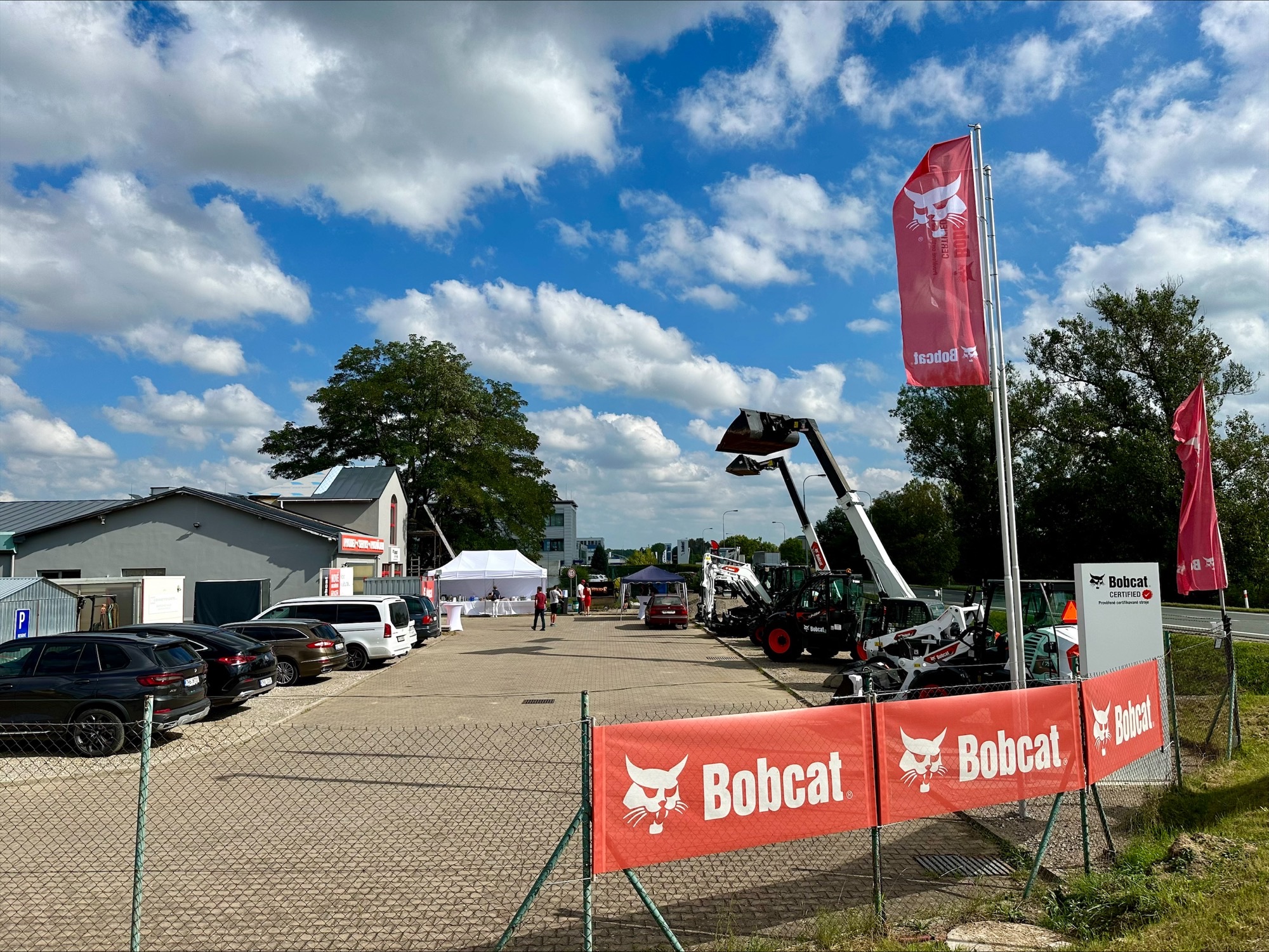 Bobcat CZ, a.s., Hradec Králové foto 2