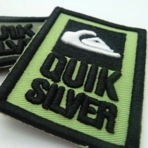 Výroba výšivek a textilních potisků