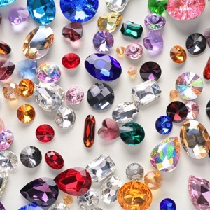 Velkoobchod přírodních kamenů a polodrahokamů