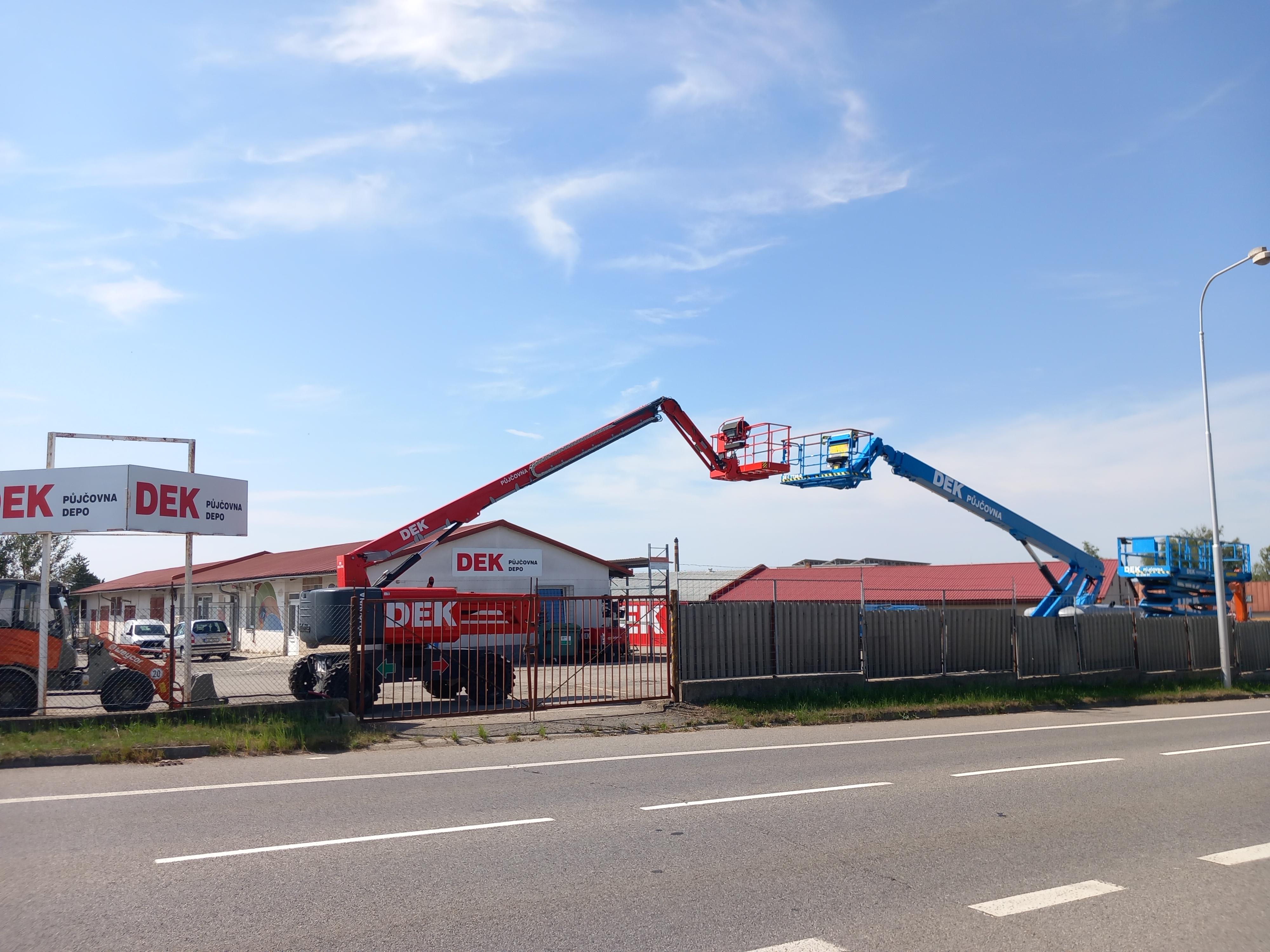 STAVEBNINY DEK foto 5