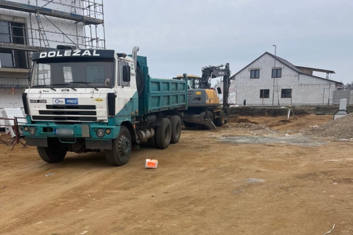 Zemní práce Doležal