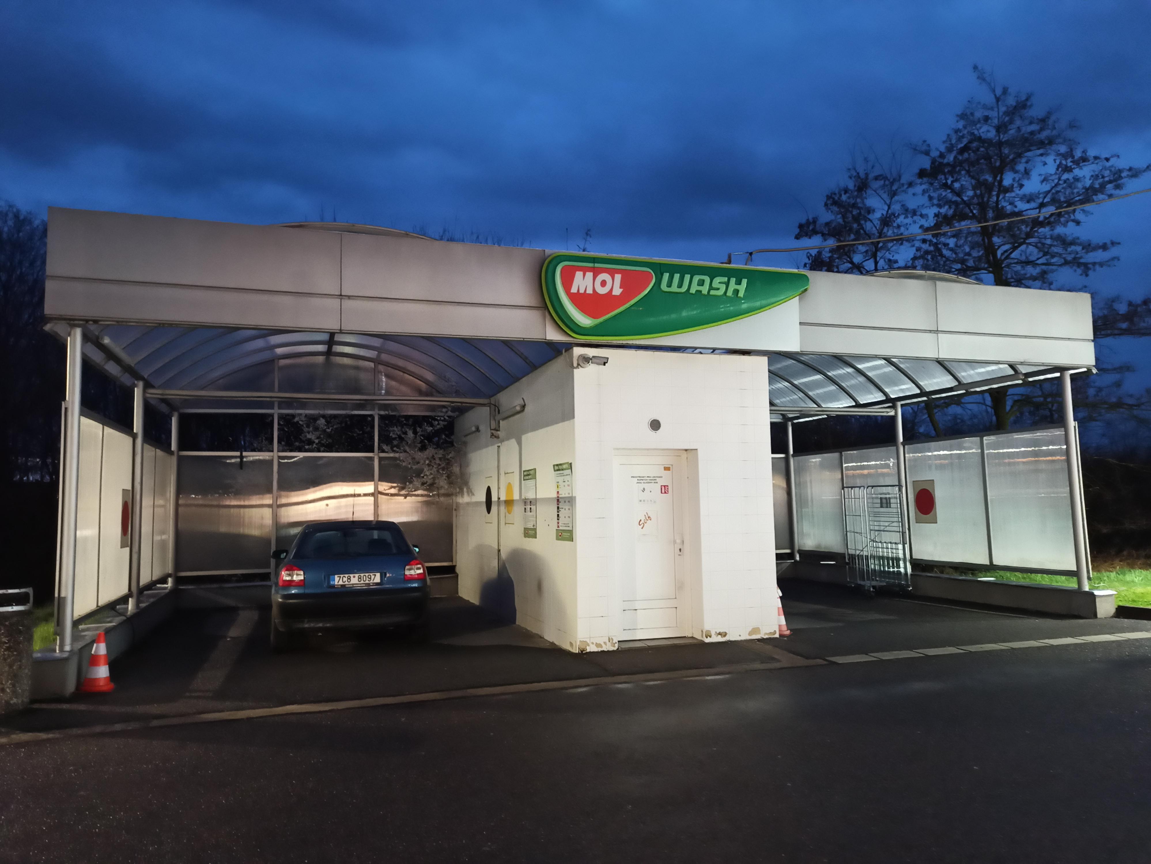 Automyčka MOL foto 2