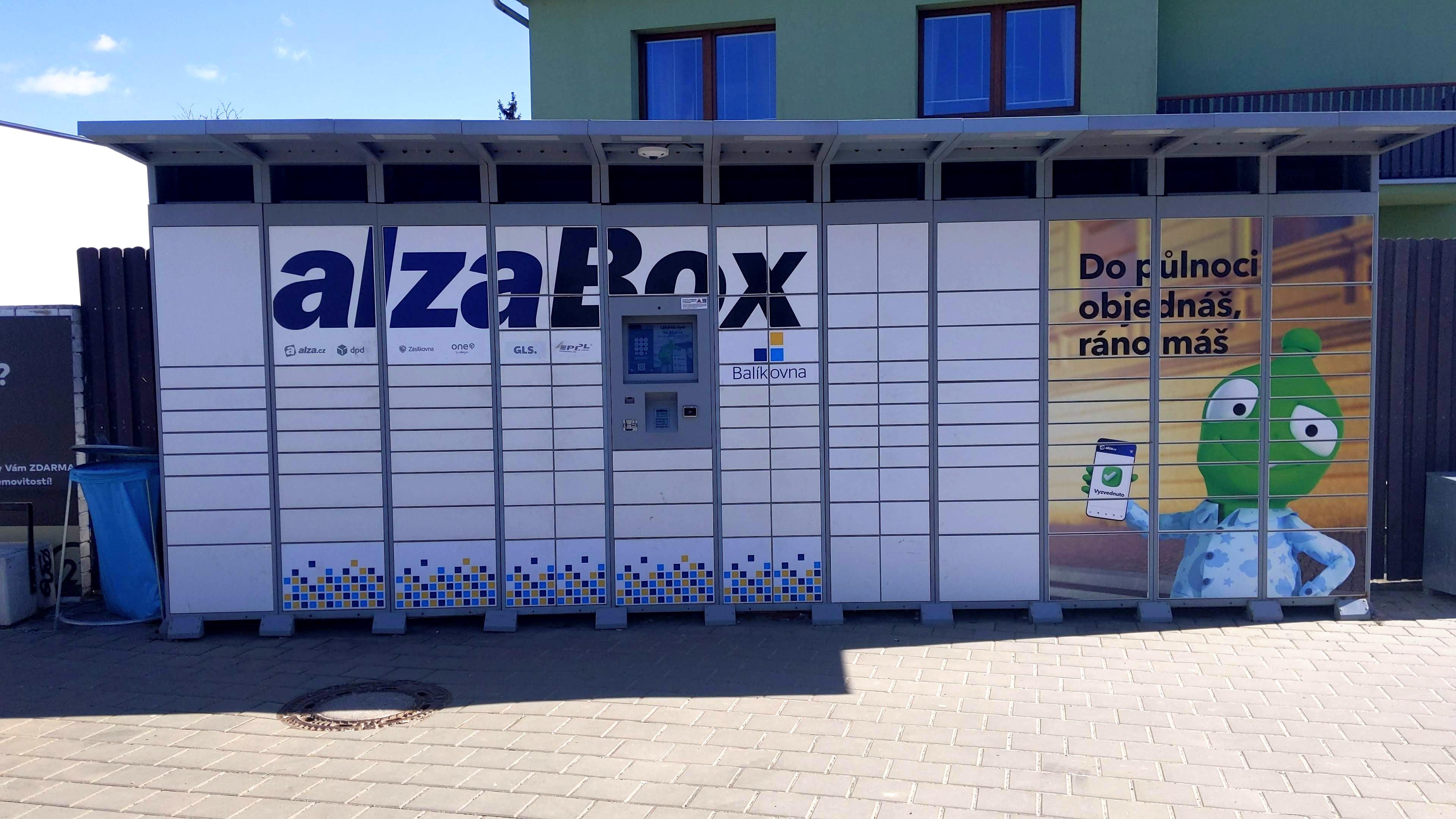 AlzaBox foto 2