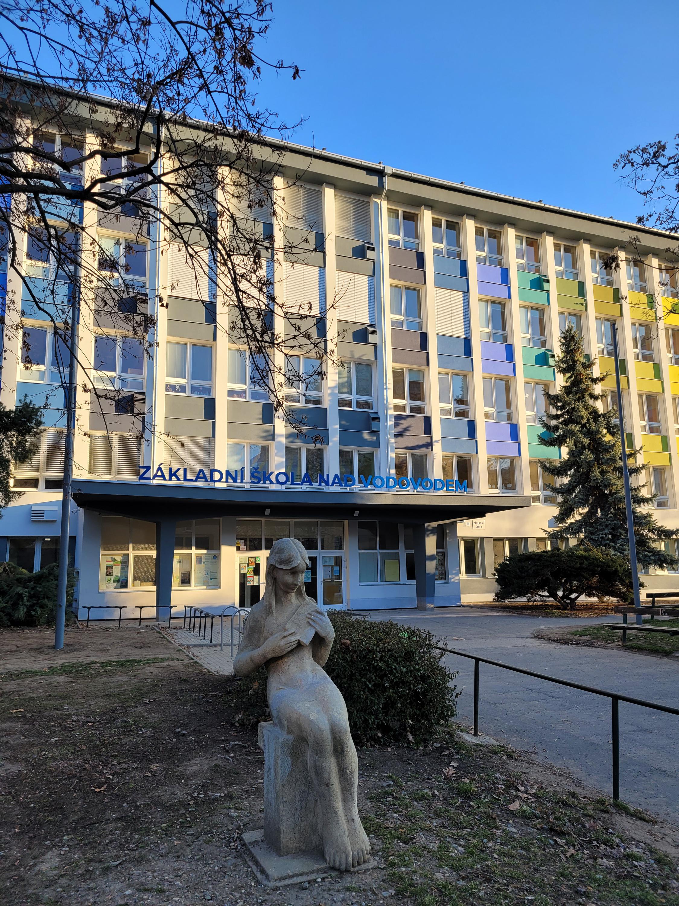 ZŠ Praha 10, Nad Vodovodem foto 3
