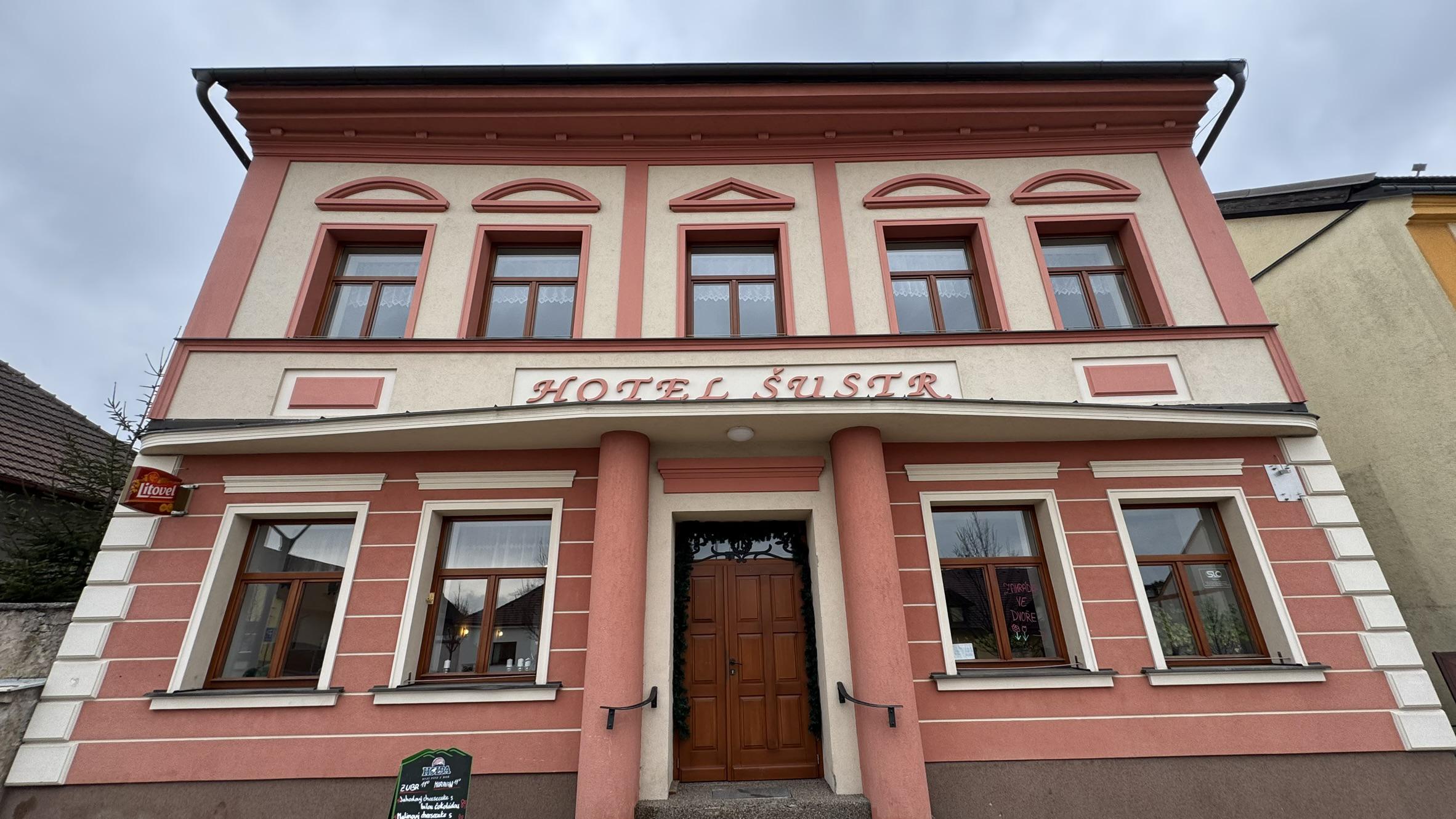 HOTEL ŠUSTR, s.r.o. foto 2