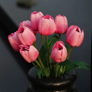 Výroba umělých květin a ozdobných předmětů