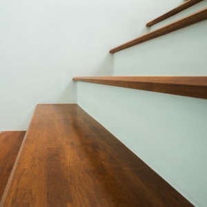 Výroba dřevěných schodišť a zábradlí