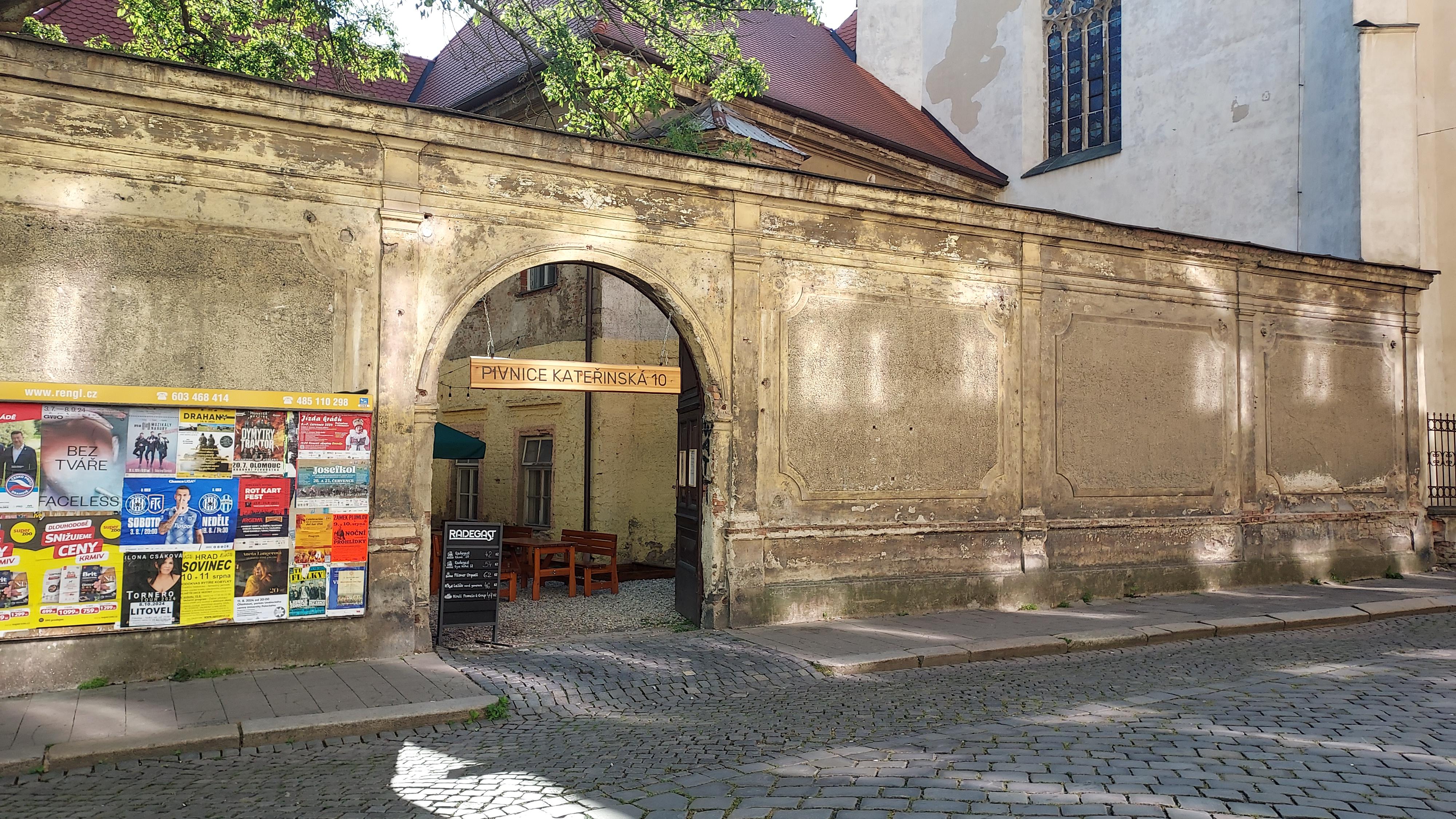 Pivnice Kateřinská 10 foto 2