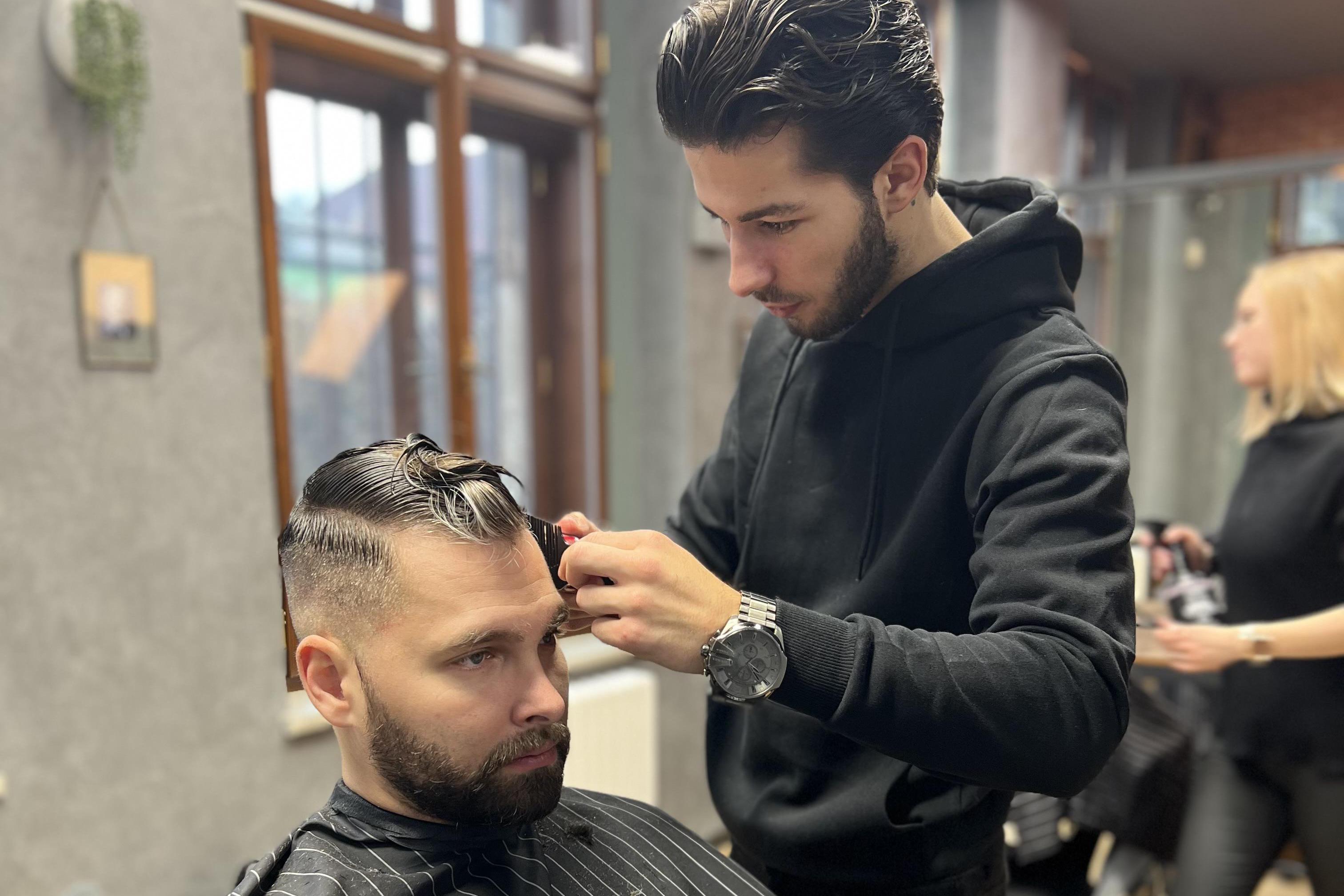 Barber's Wife holičství