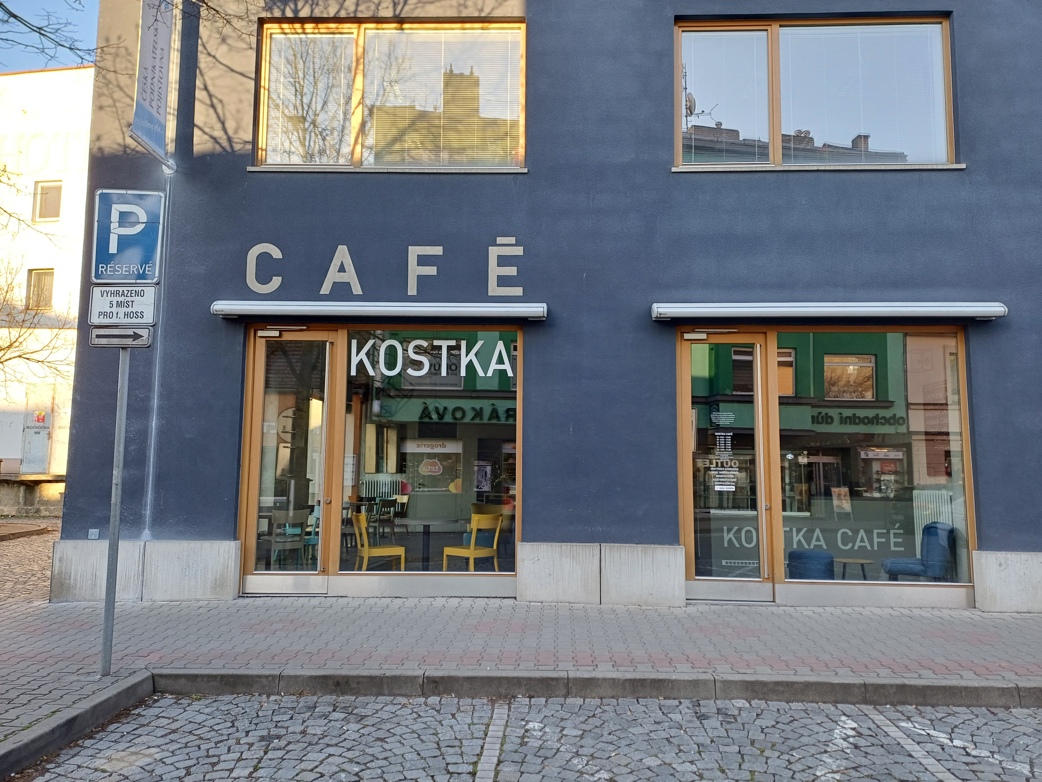 Kostka Café